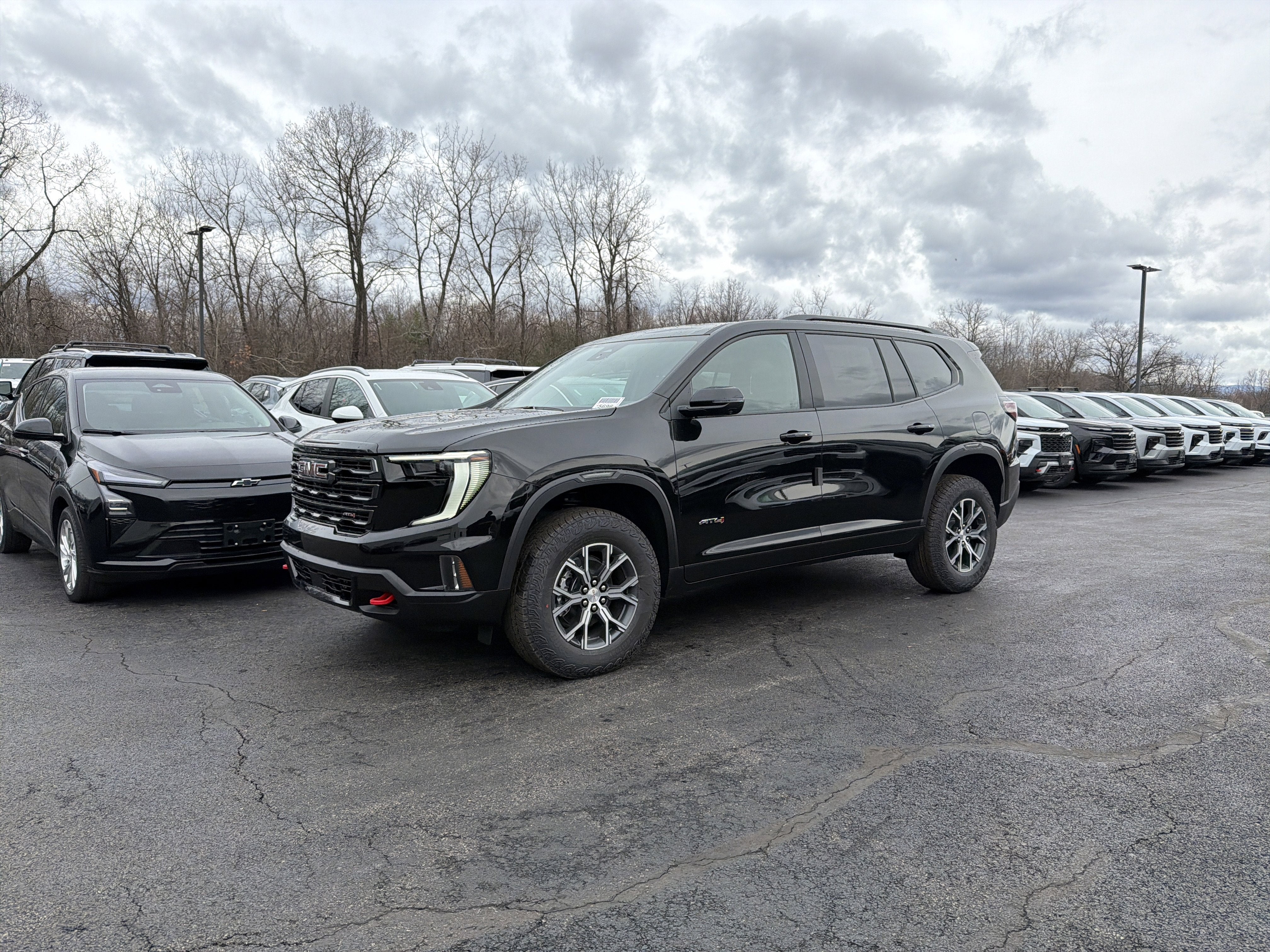 2026 GMC Acadia AT4