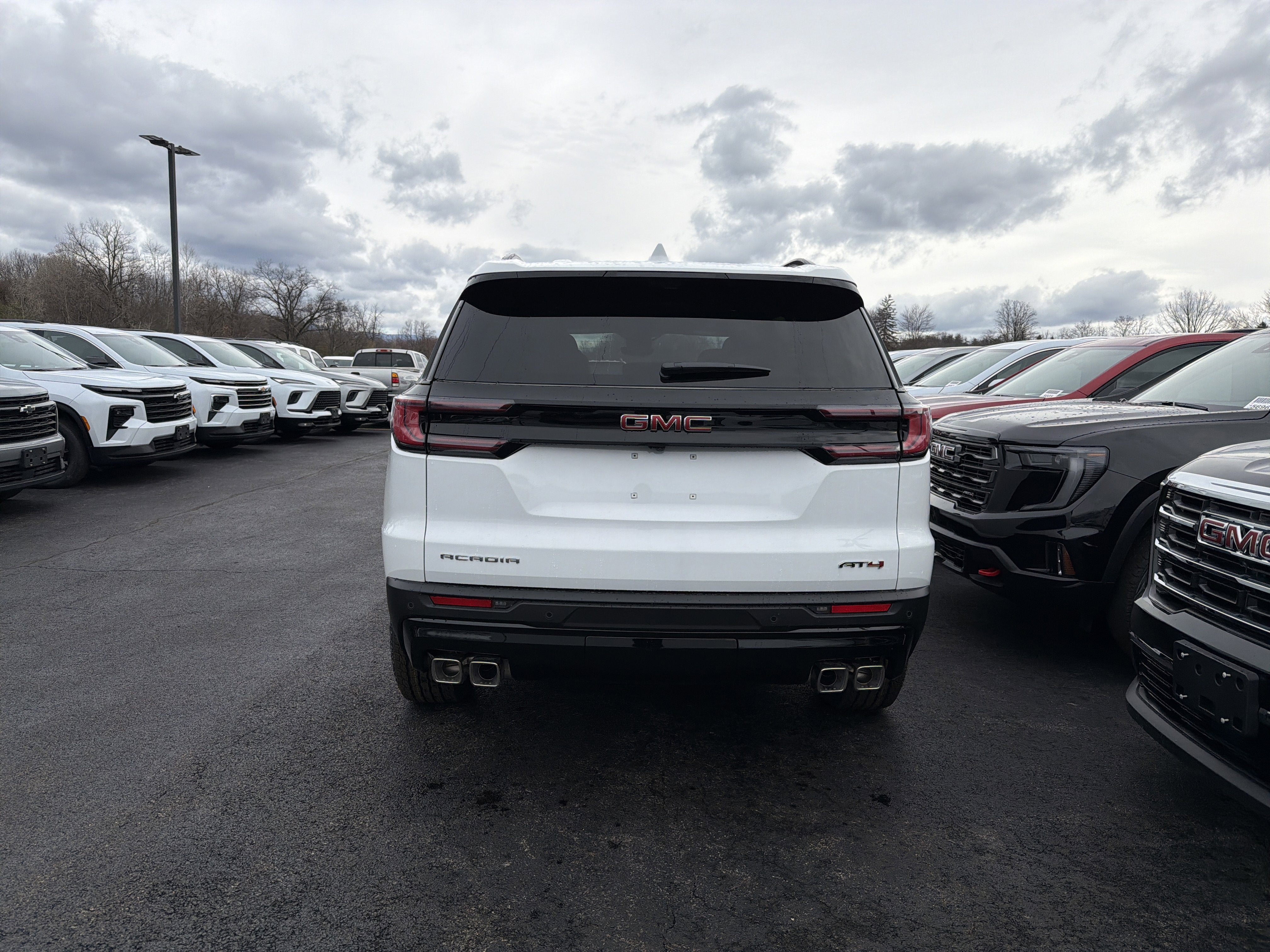 2026 GMC Acadia AT4
