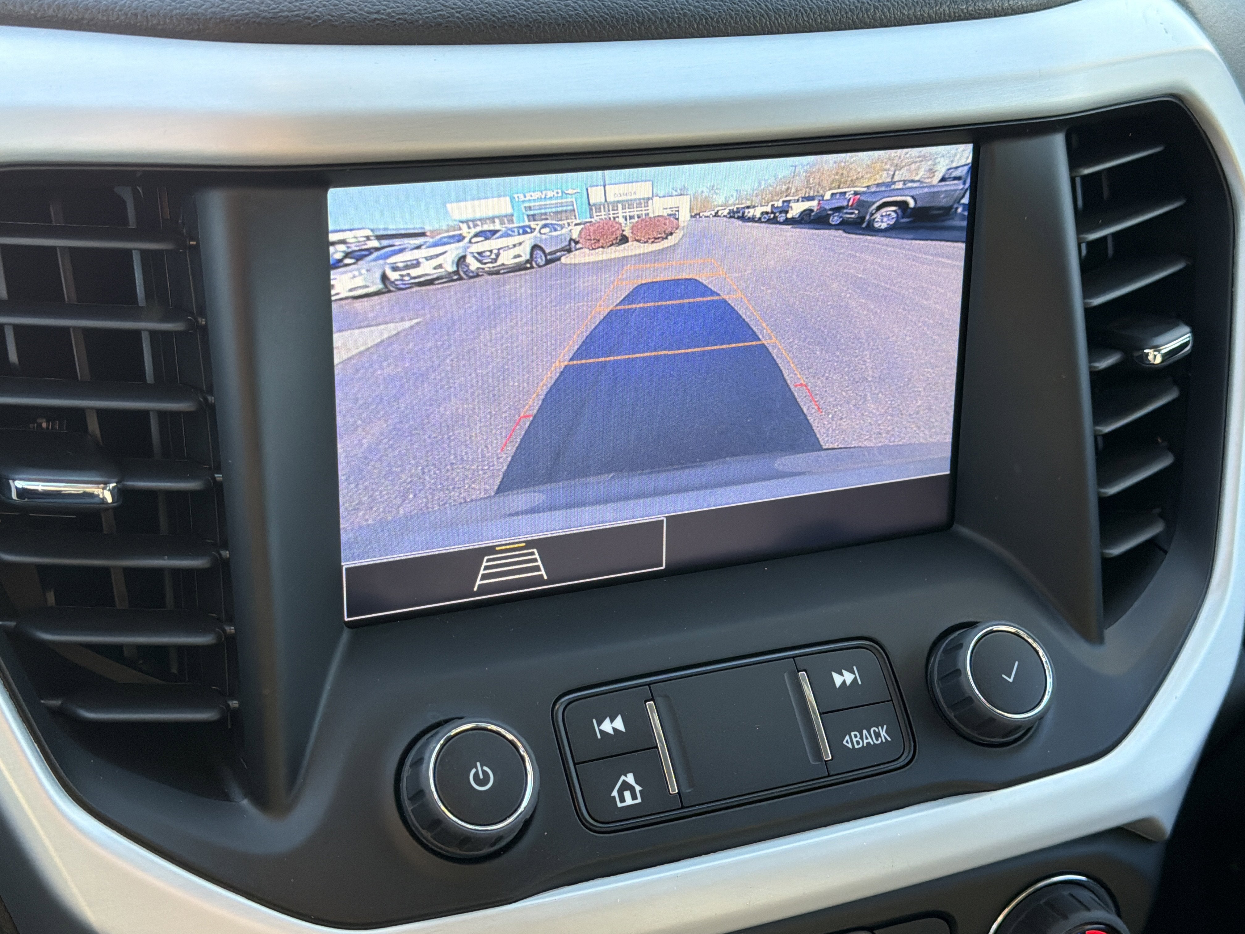 2023 GMC Acadia SLE