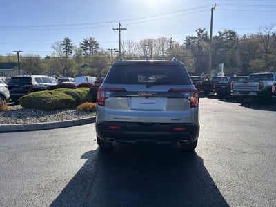 2023 GMC Acadia SLE