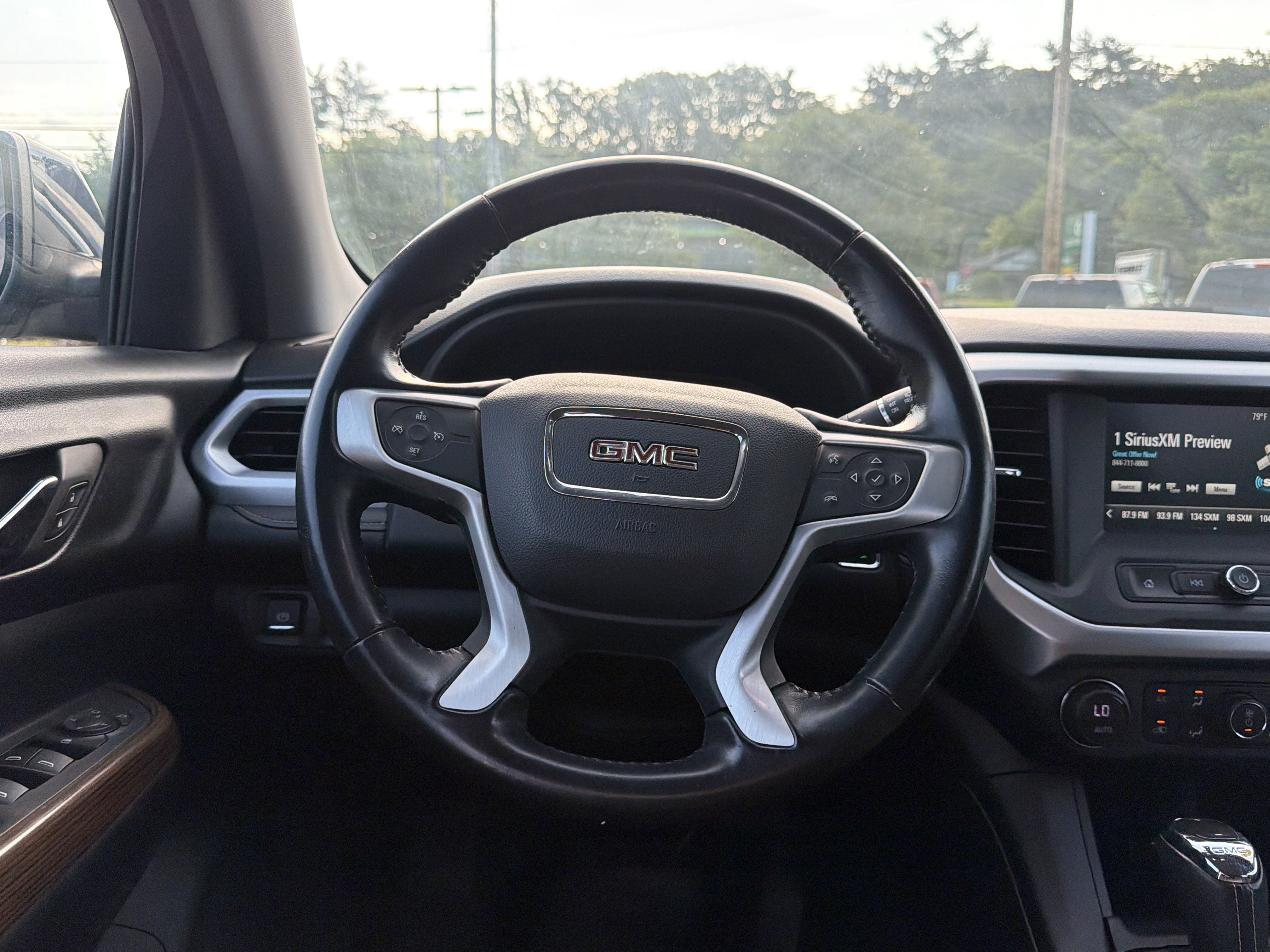 2018 GMC Acadia SLE