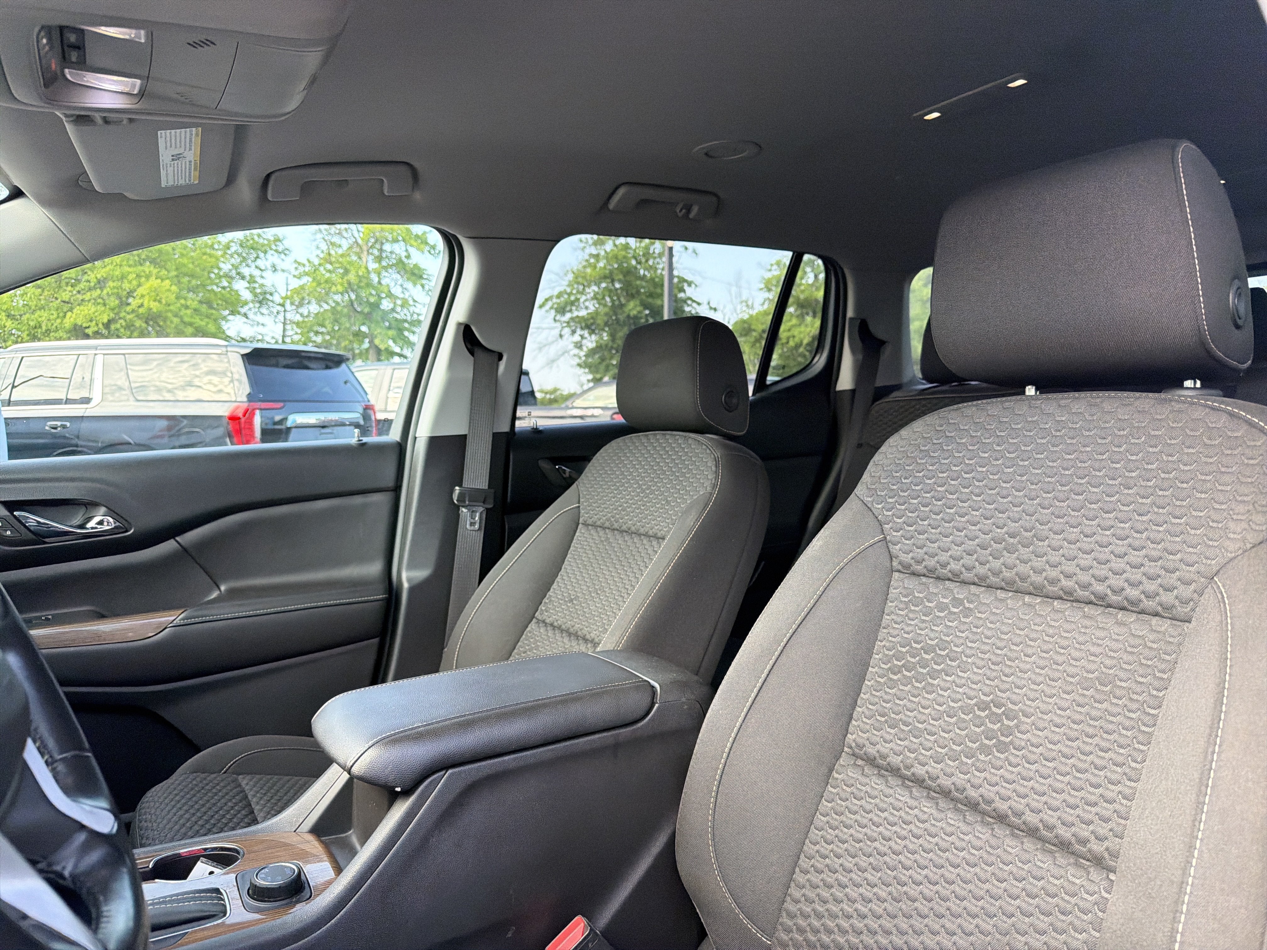 2018 GMC Acadia SLE