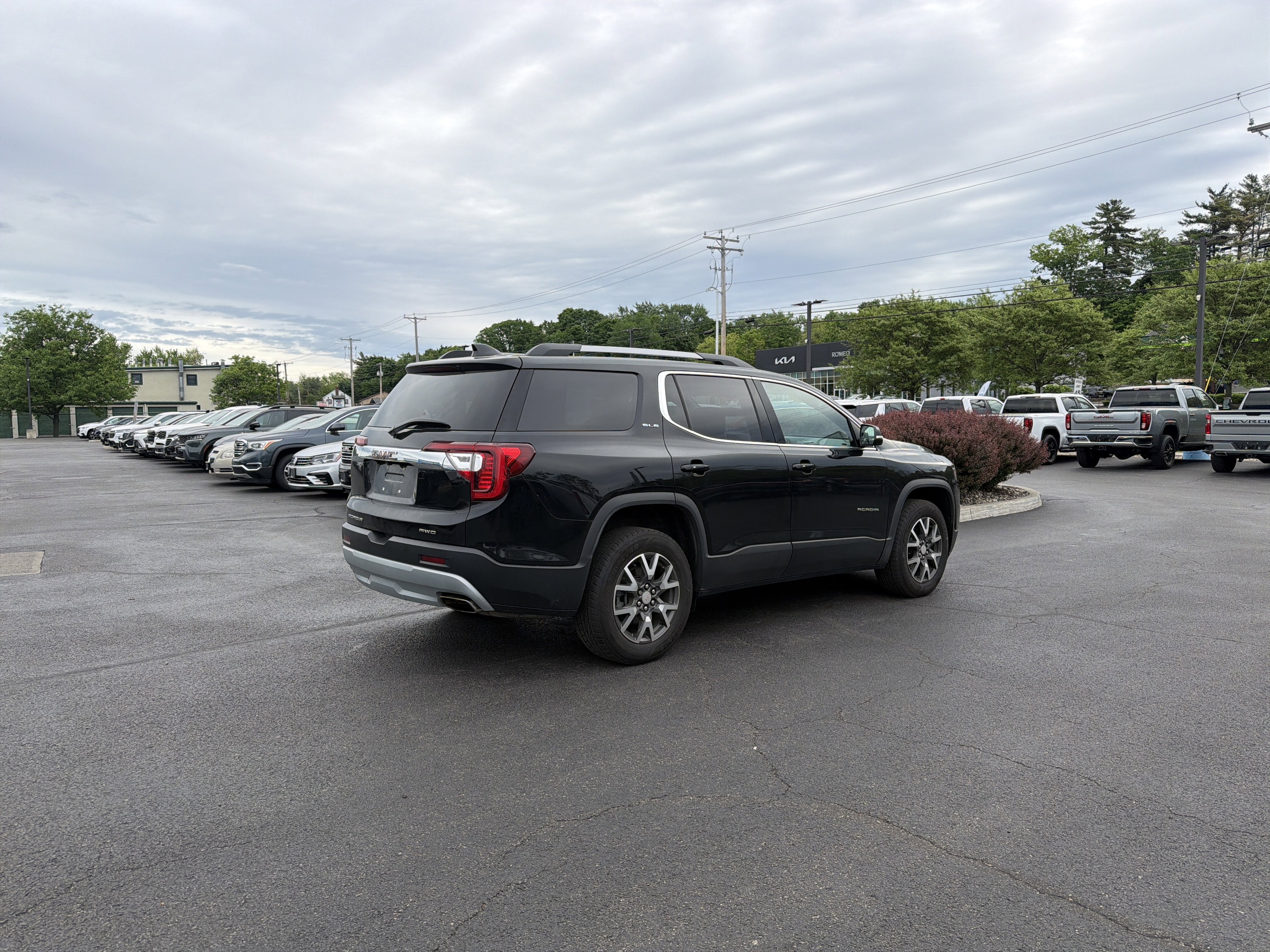 2021 GMC Acadia SLE
