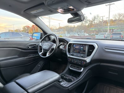 2021 GMC Acadia SLT