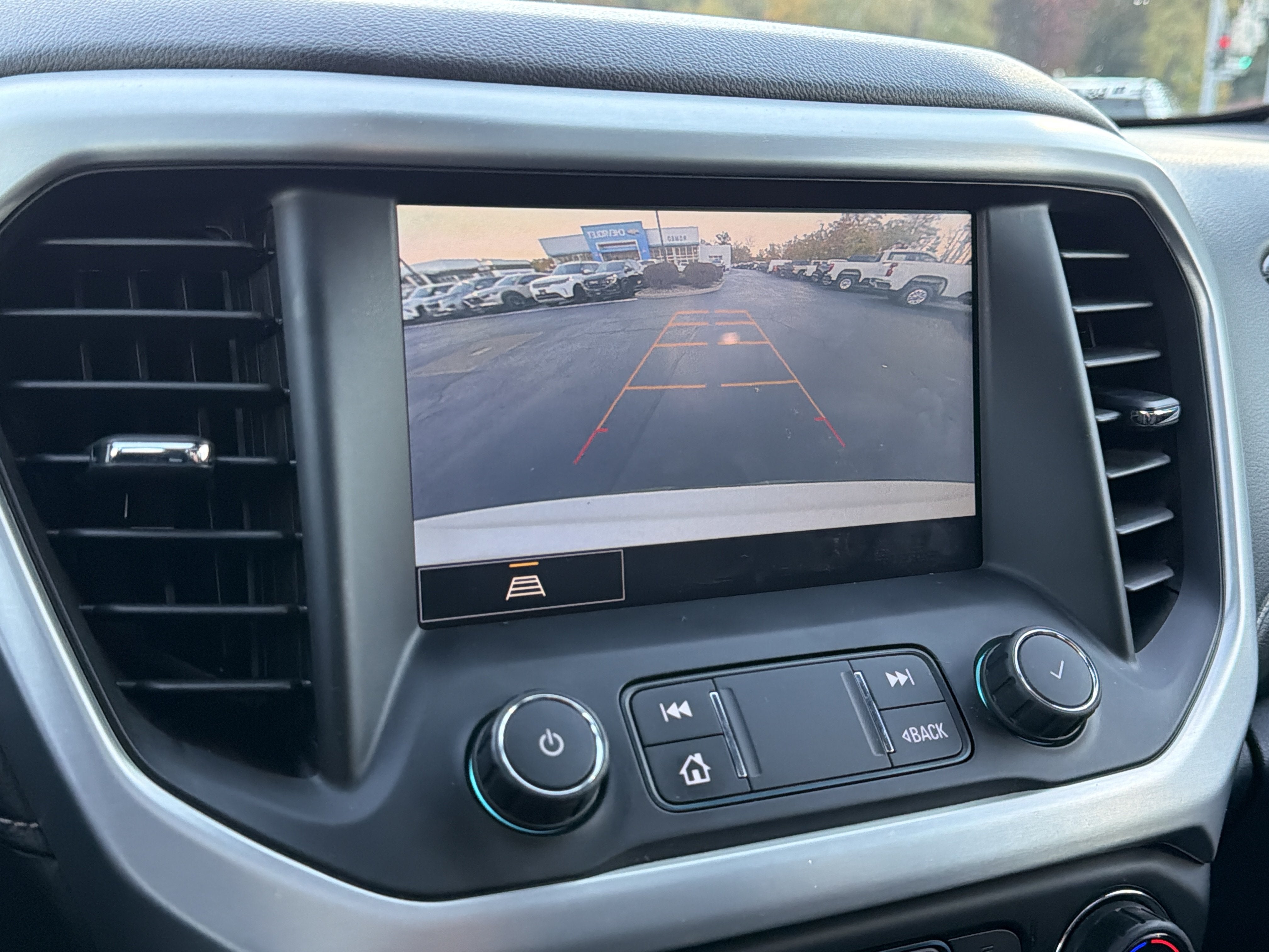 2021 GMC Acadia SLT