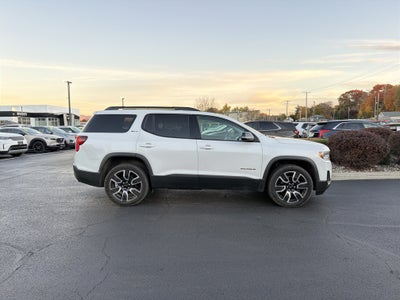 2021 GMC Acadia SLT