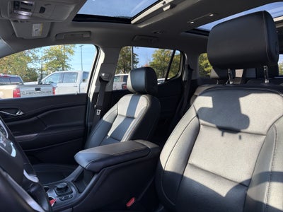 2021 GMC Acadia SLT