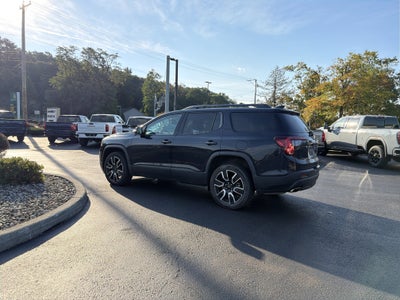 2021 GMC Acadia SLT