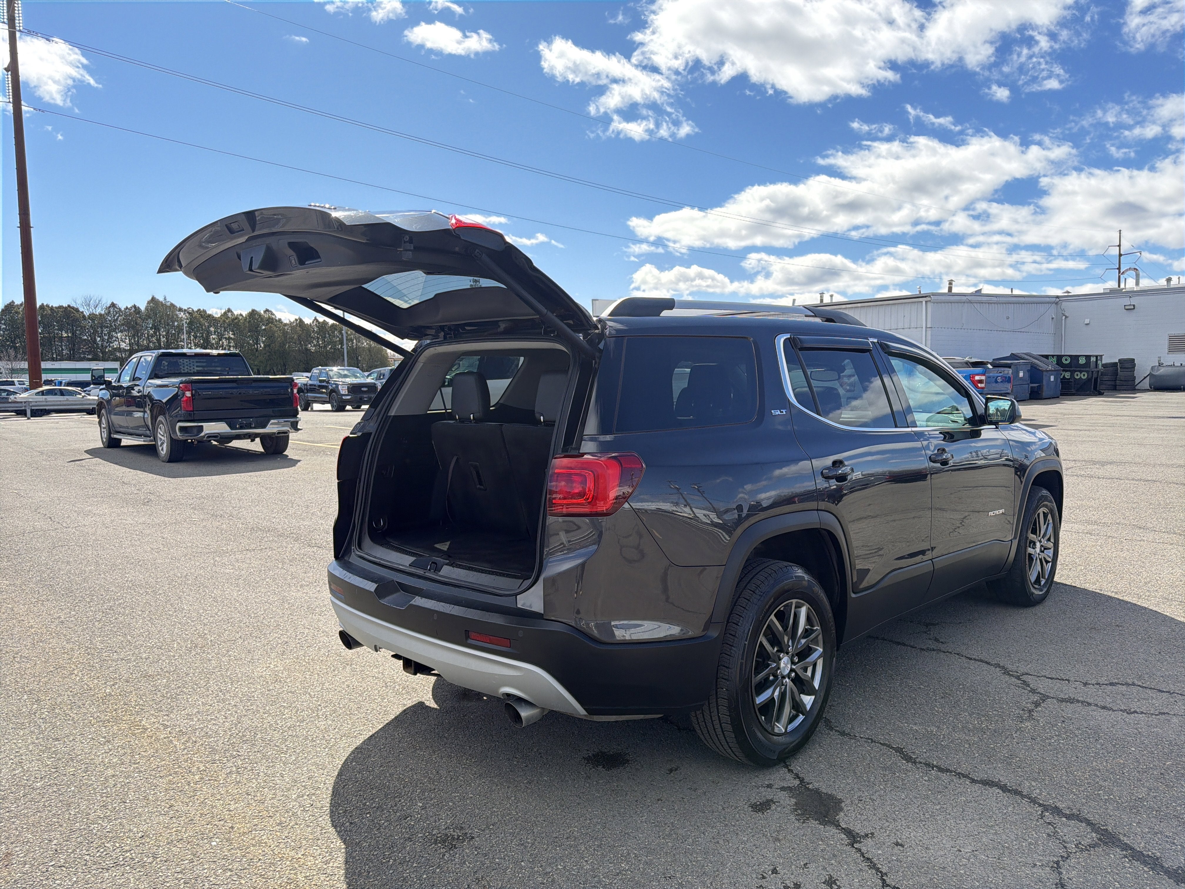 2017 GMC Acadia SLT