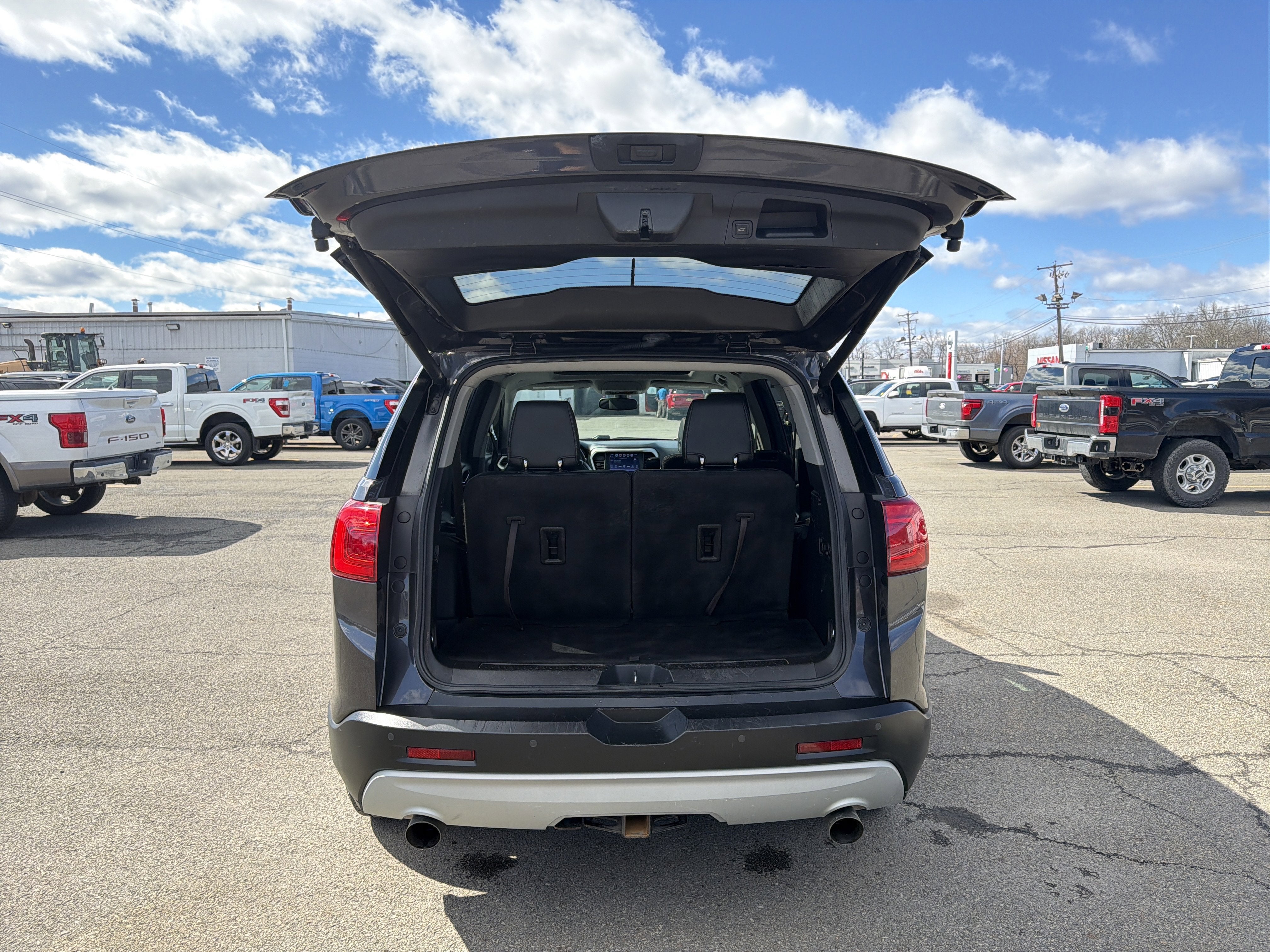 2017 GMC Acadia SLT