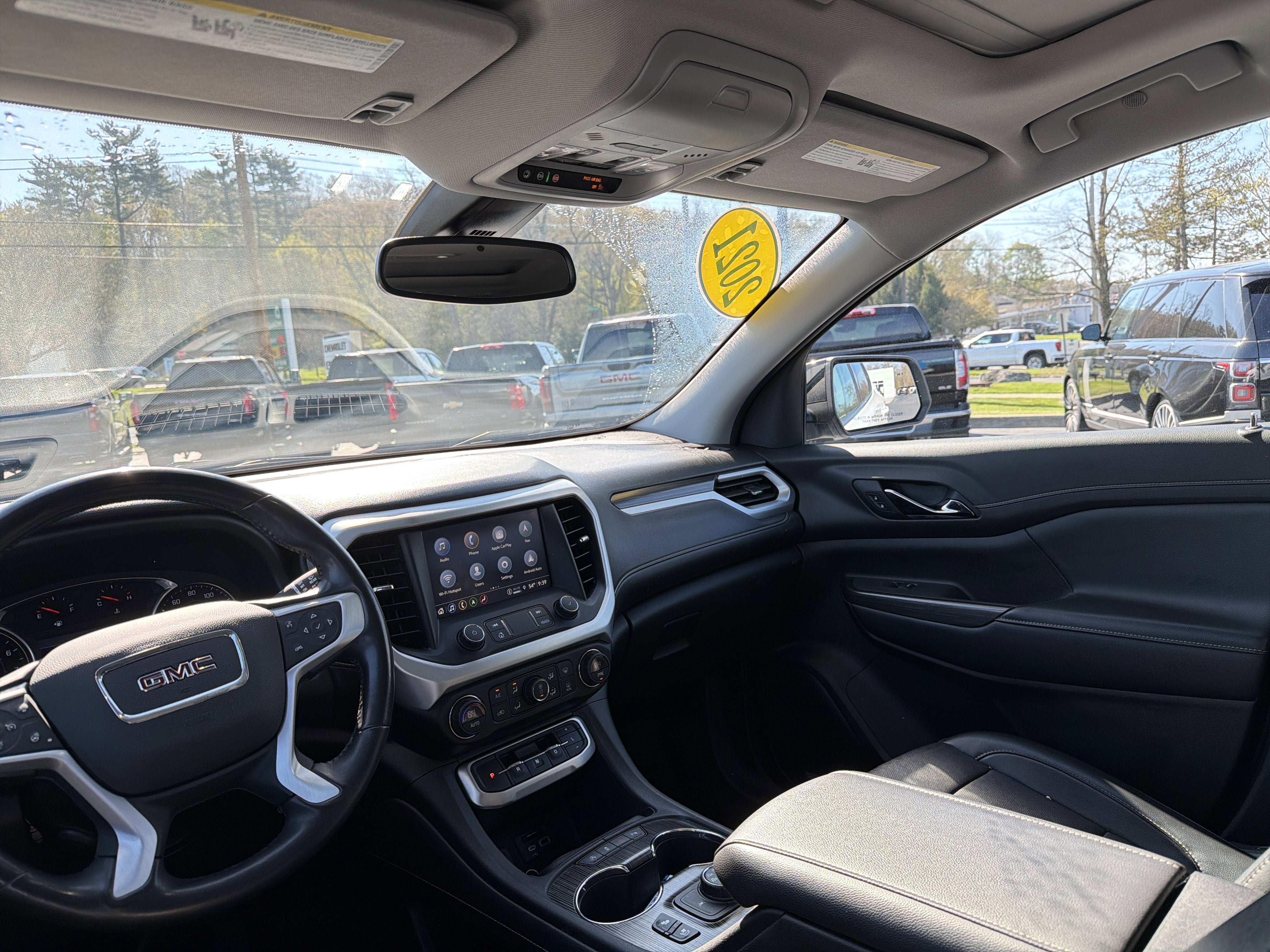 2021 GMC Acadia SLT