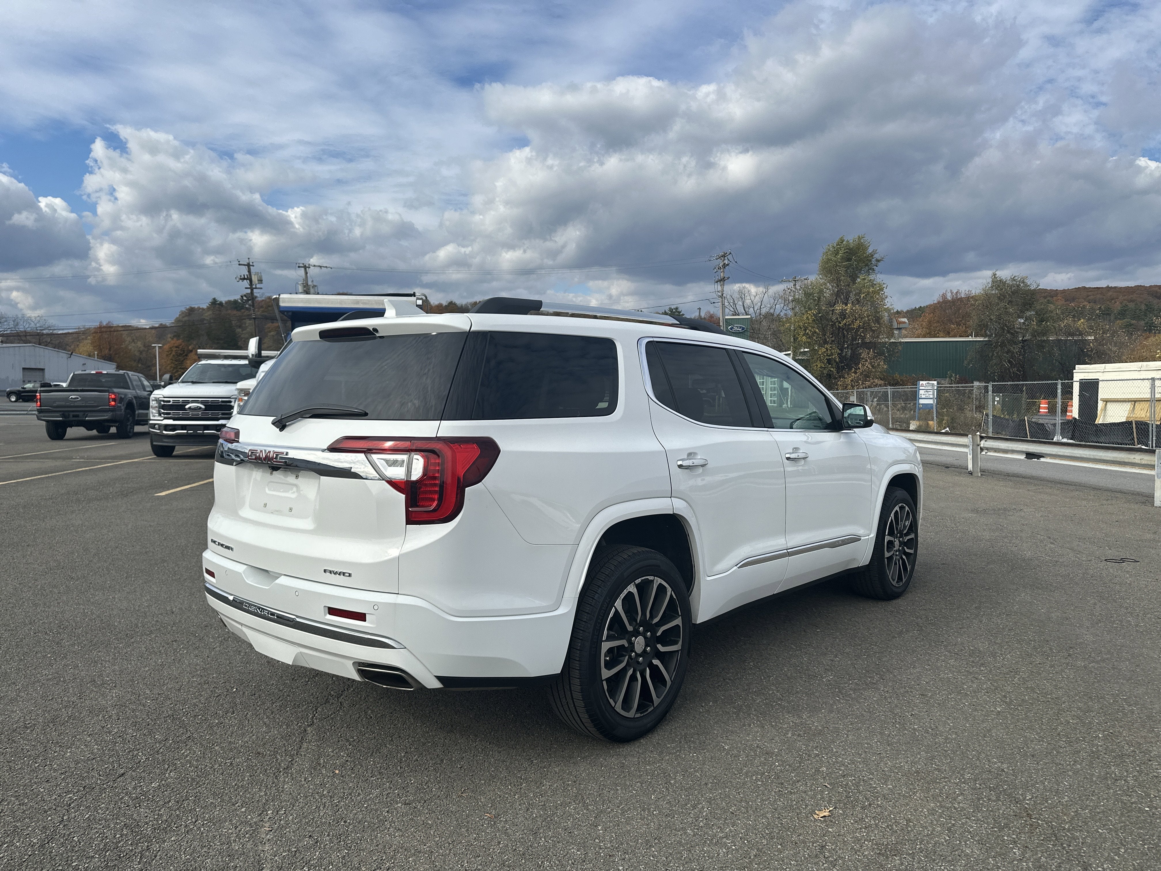2020 GMC Acadia Denali