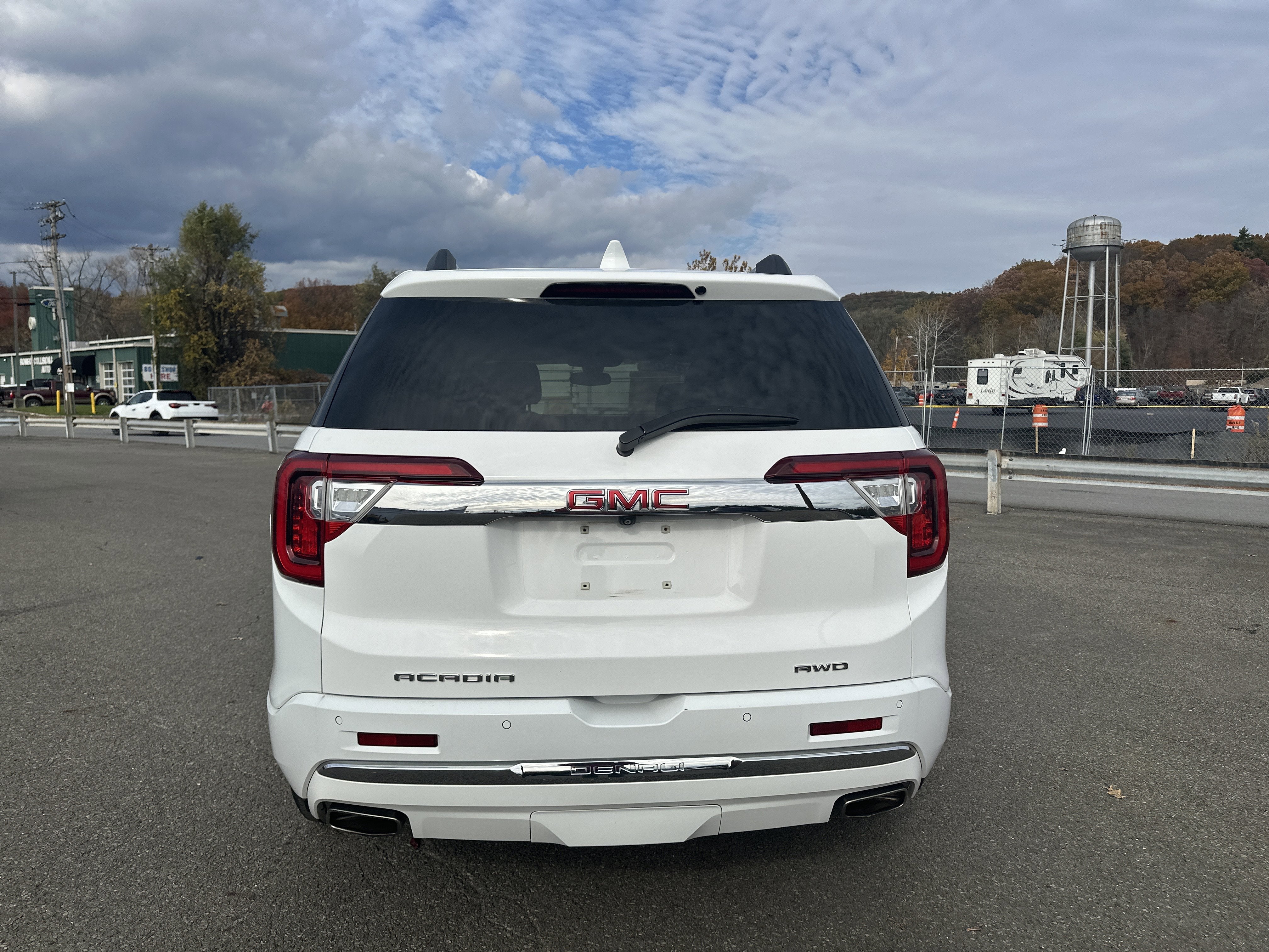 2020 GMC Acadia Denali