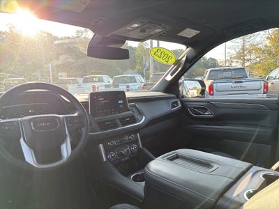 2023 GMC Yukon SLT