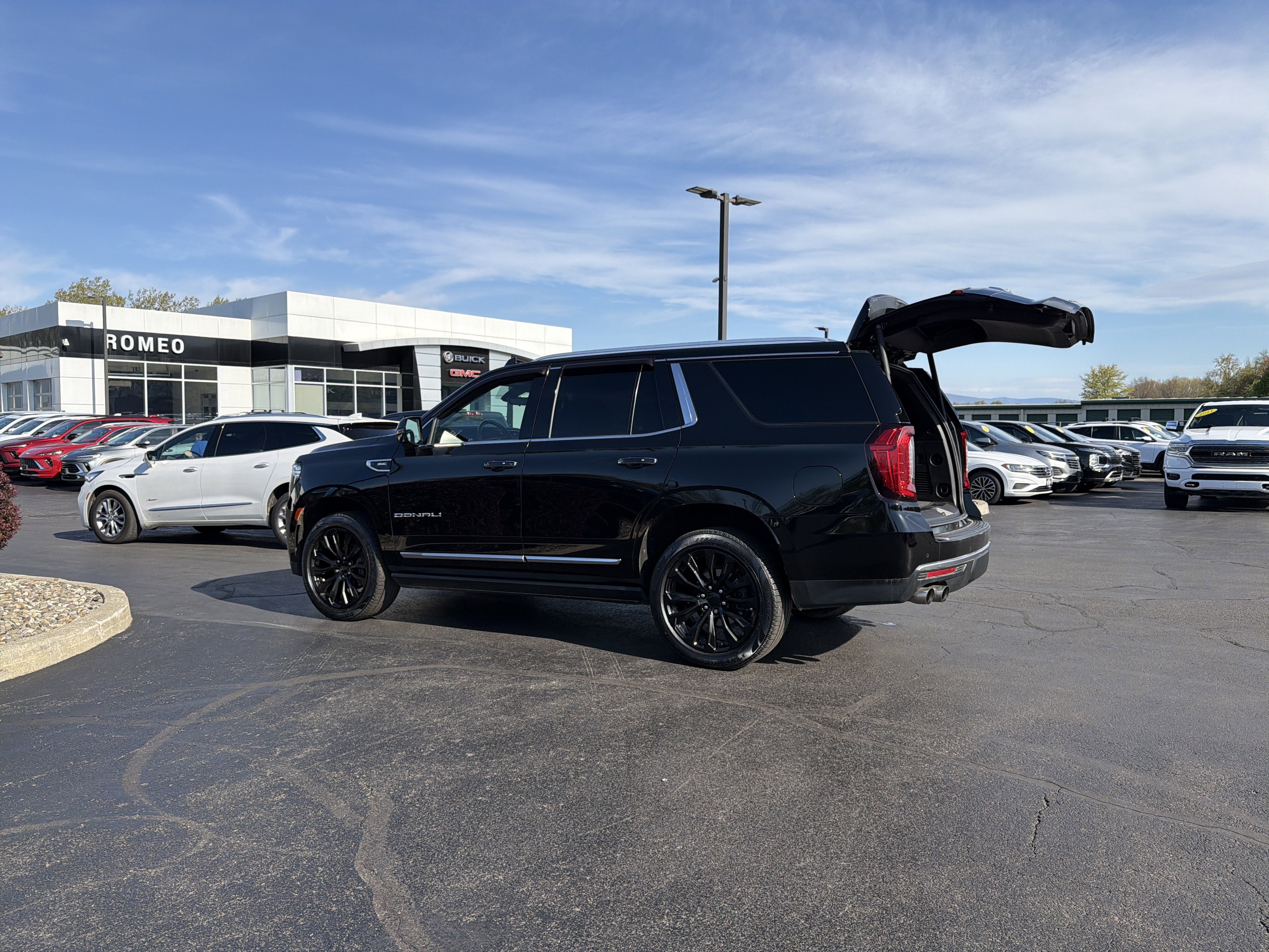 2021 GMC Yukon Denali