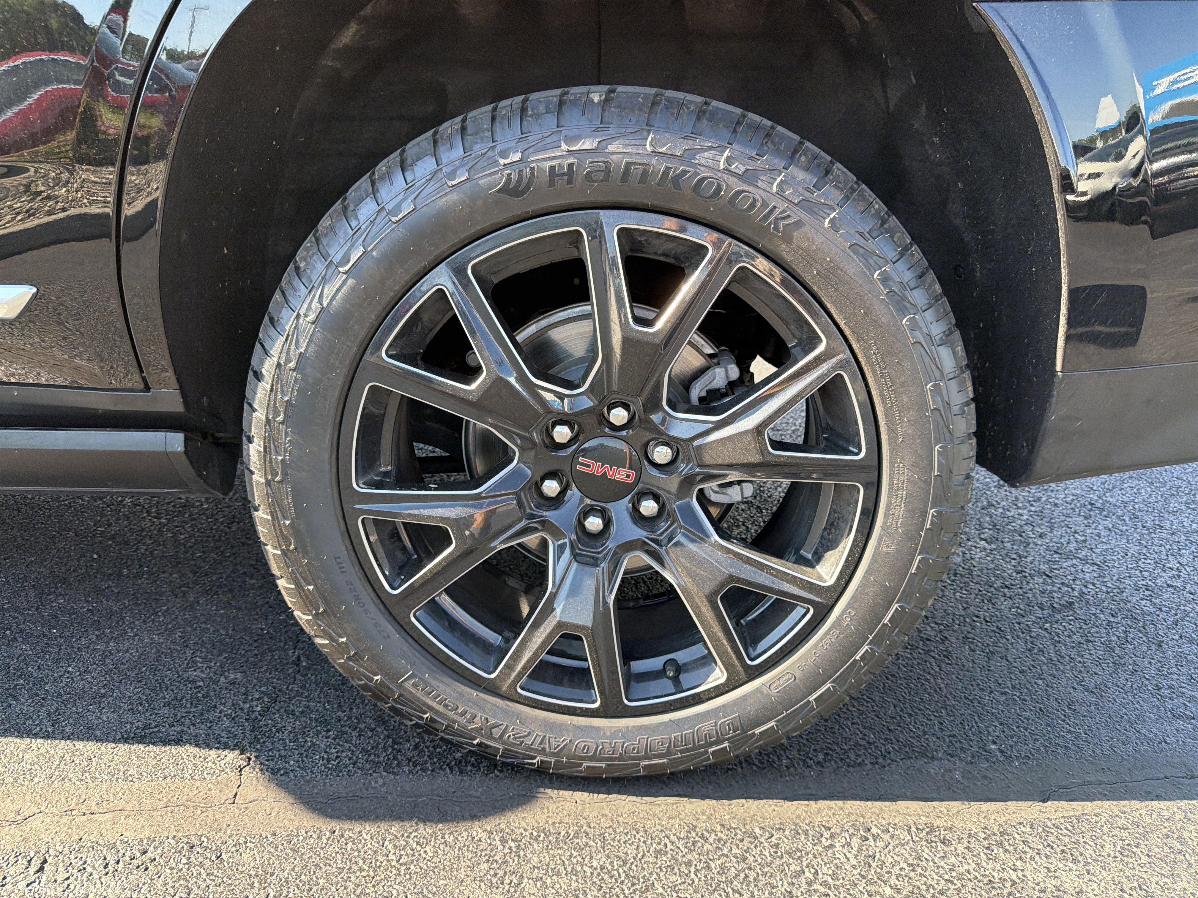 2024 GMC Yukon Denali