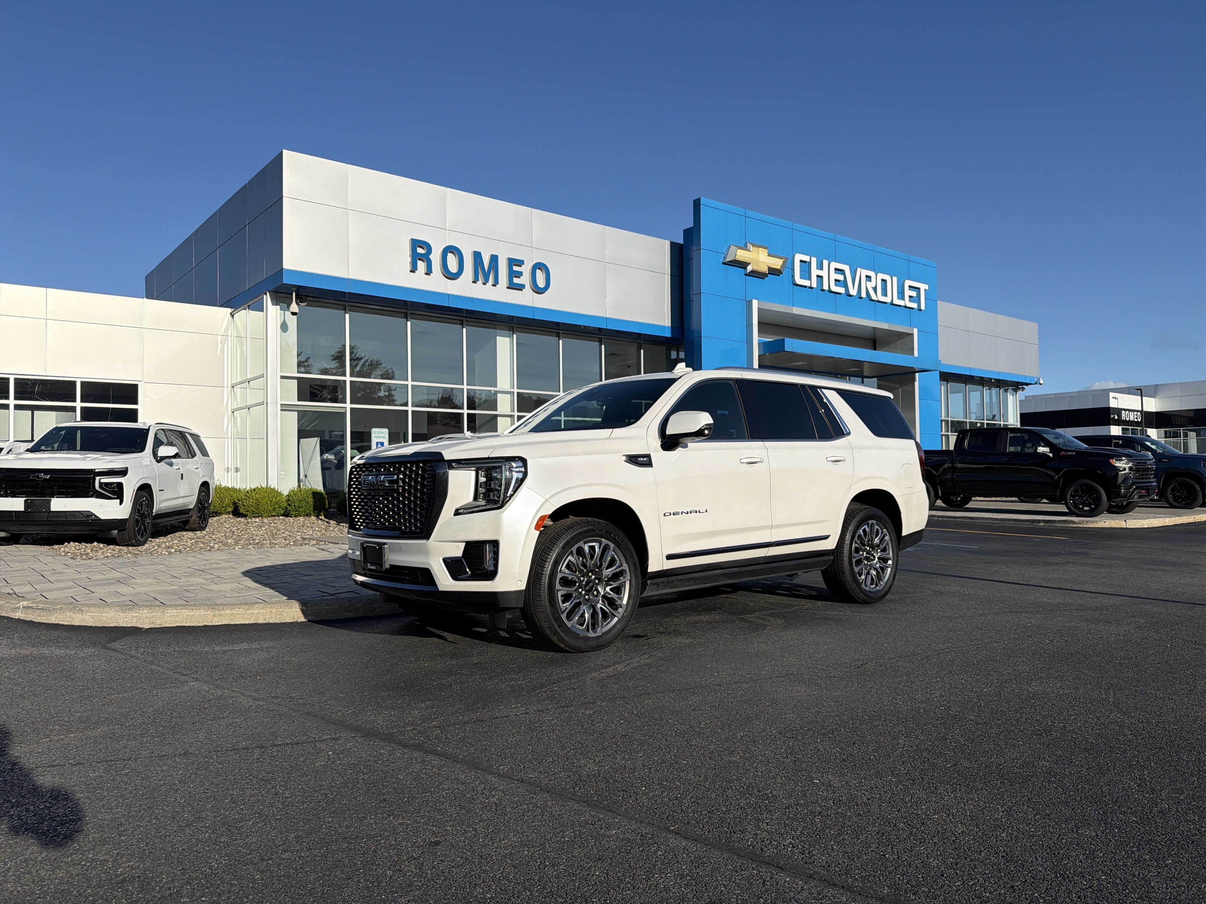 2023 GMC Yukon Denali Ultimate