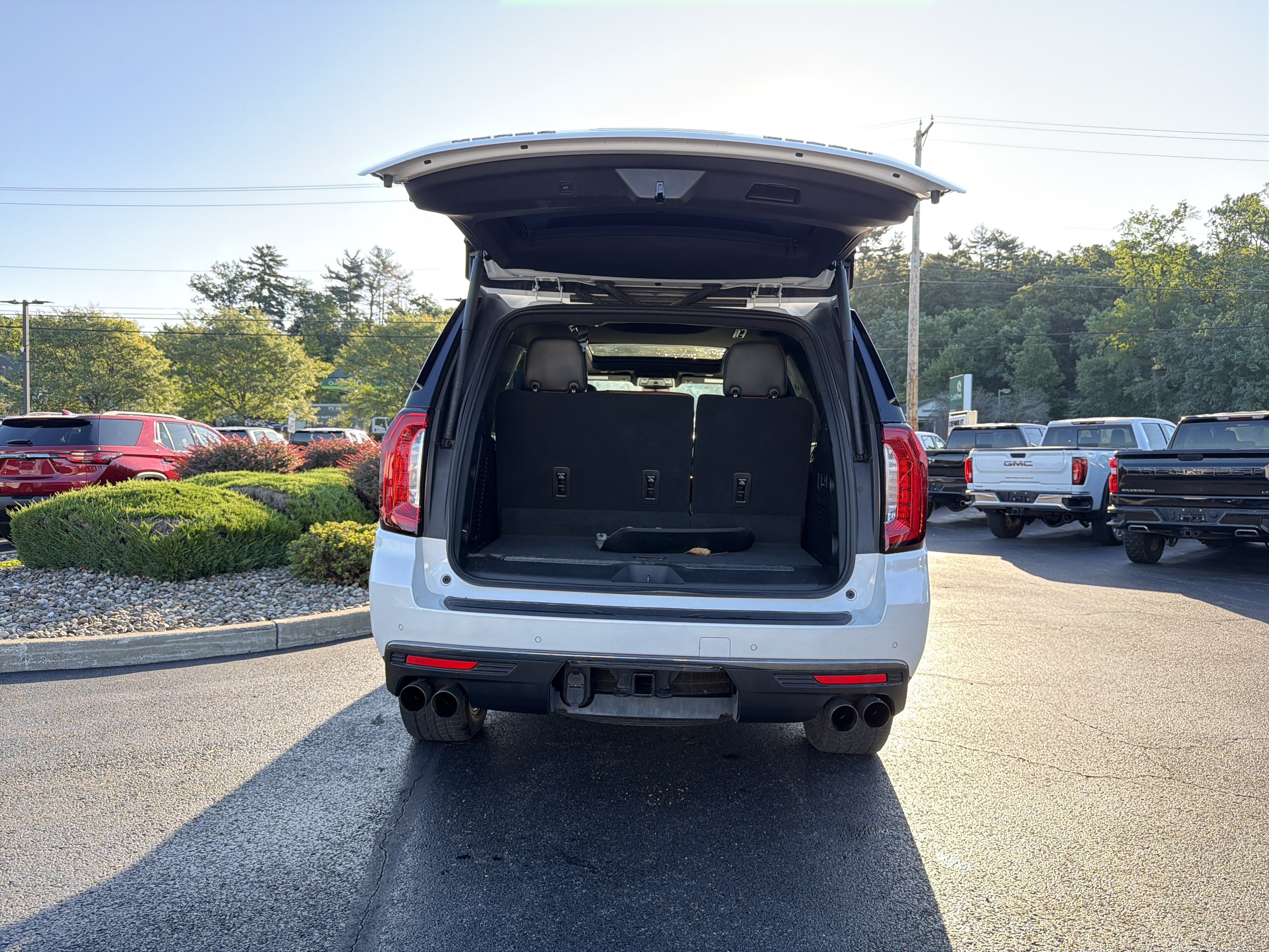 2023 GMC Yukon Denali Ultimate