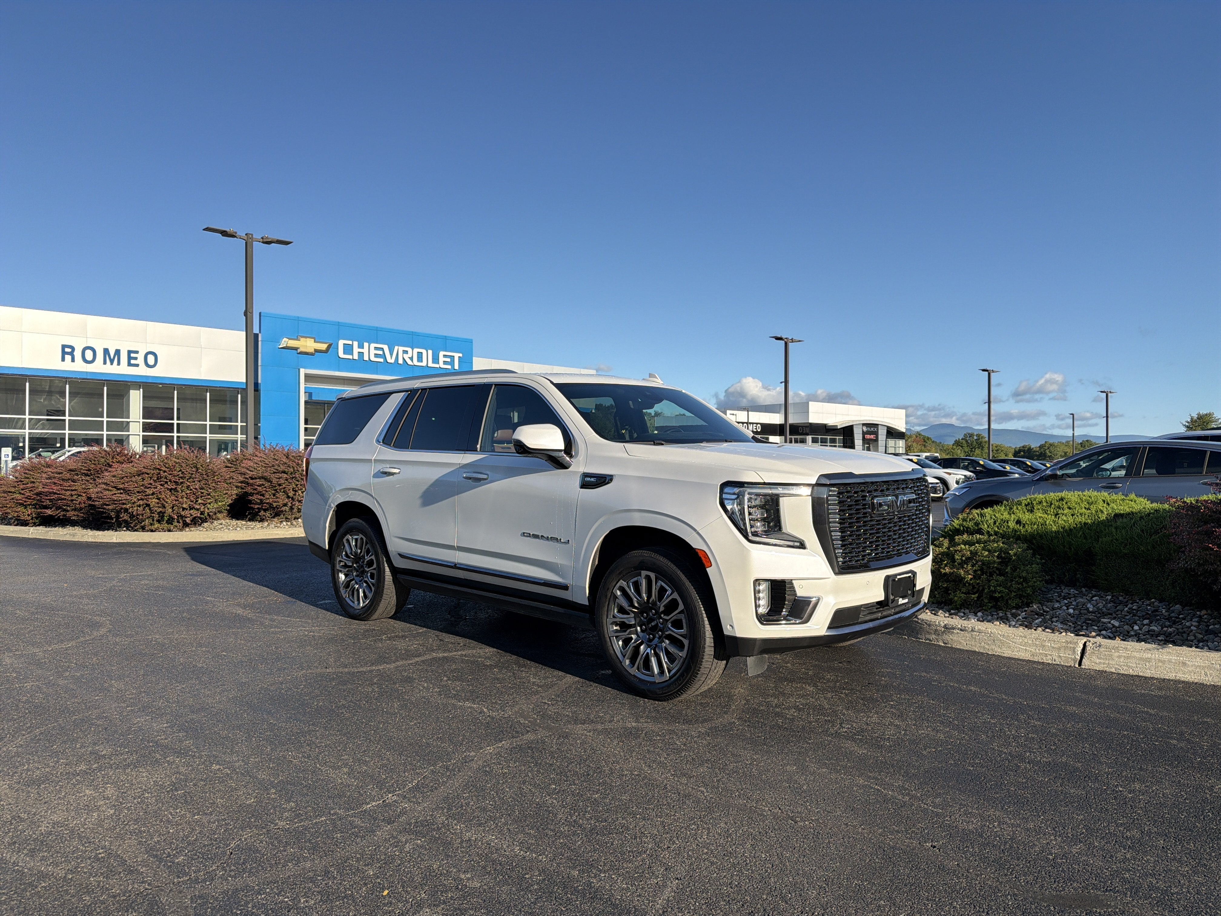 2023 GMC Yukon Denali Ultimate