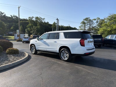 2023 GMC Yukon XL SLT