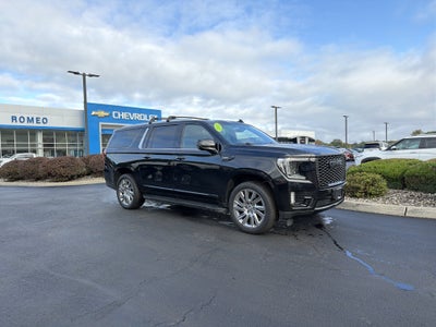 2021 GMC Yukon XL SLT