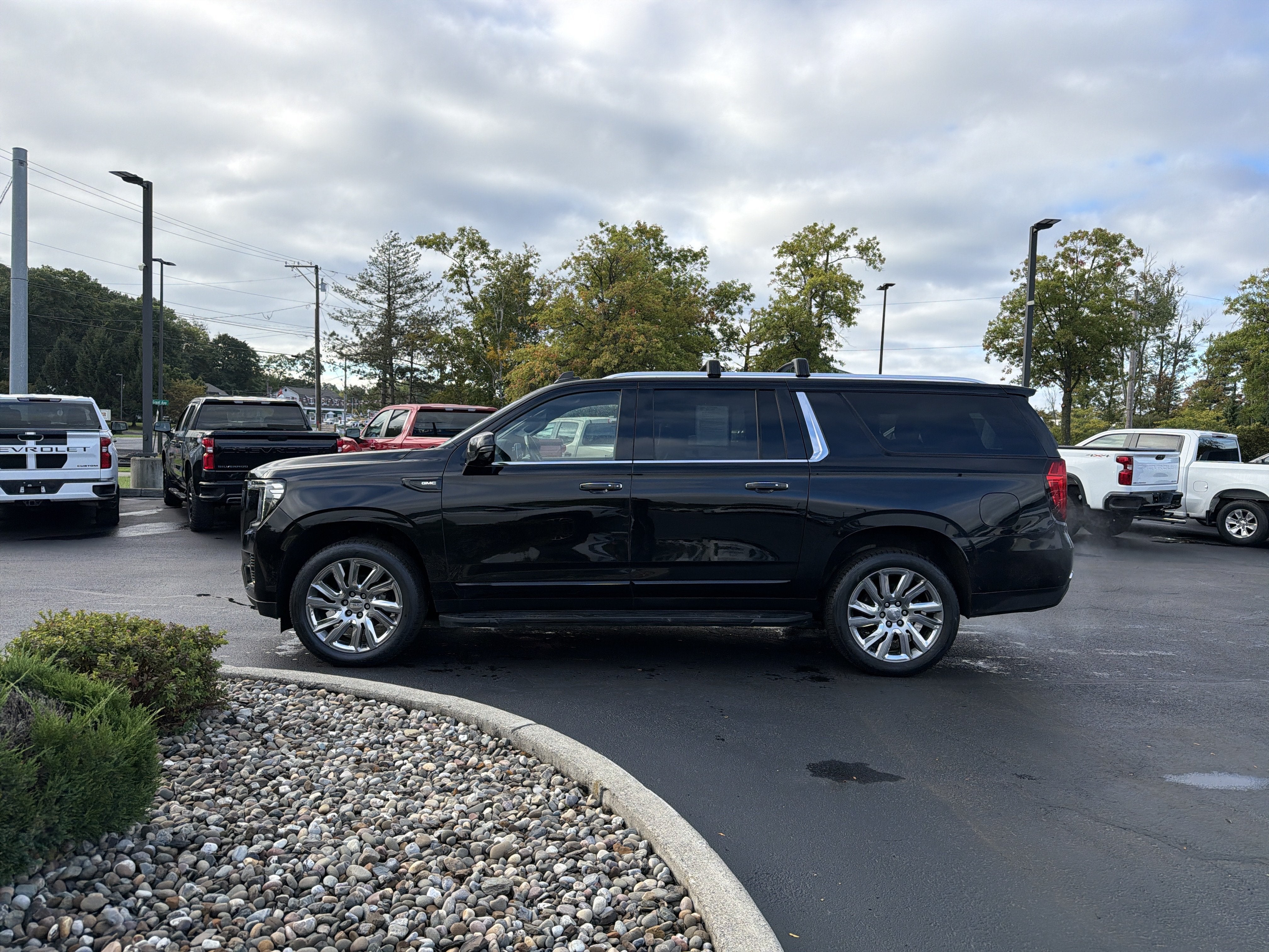 2021 GMC Yukon XL SLT