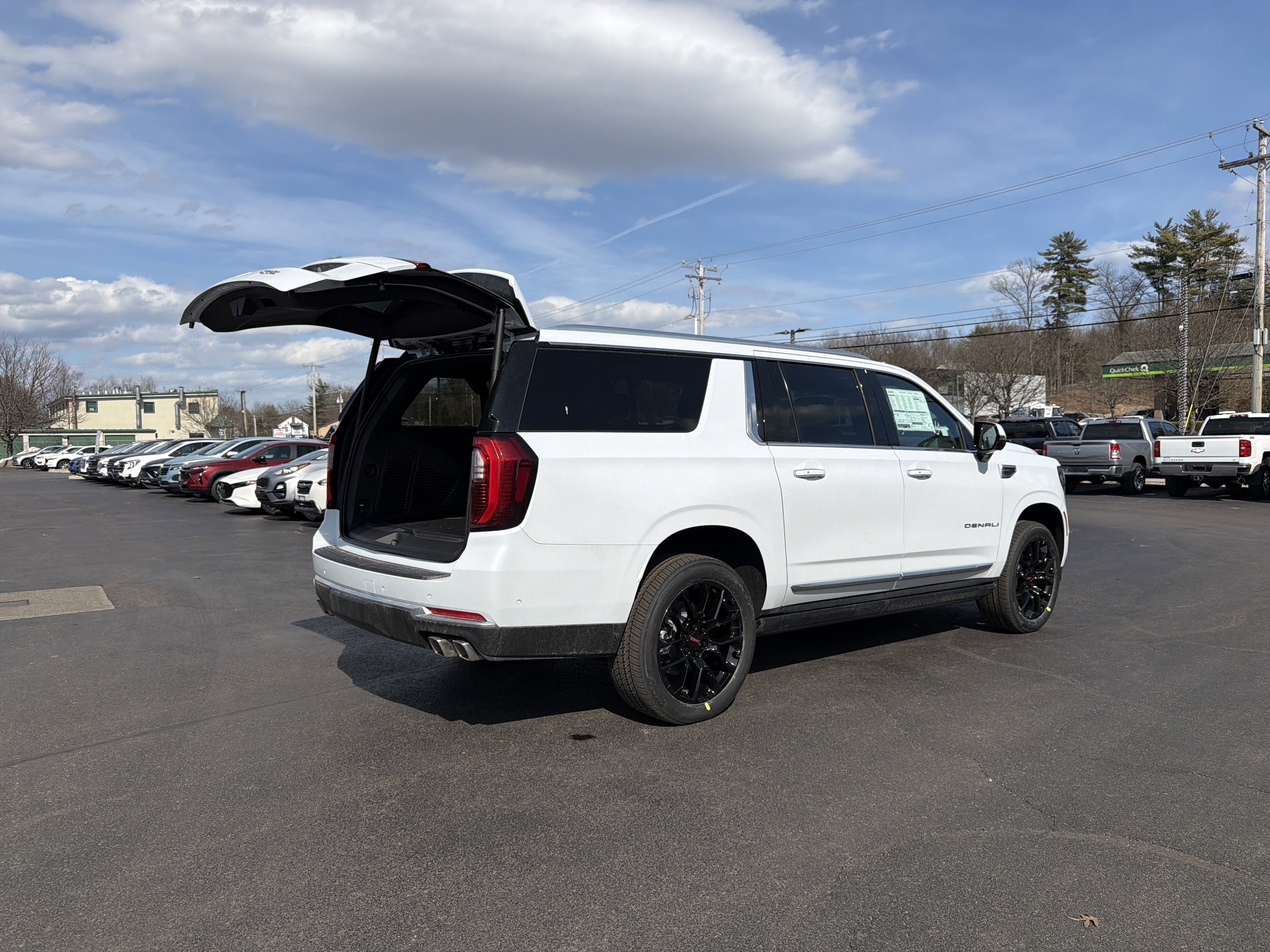 2026 GMC Yukon XL Denali