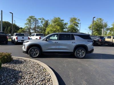 2024 Chevrolet Traverse LT
