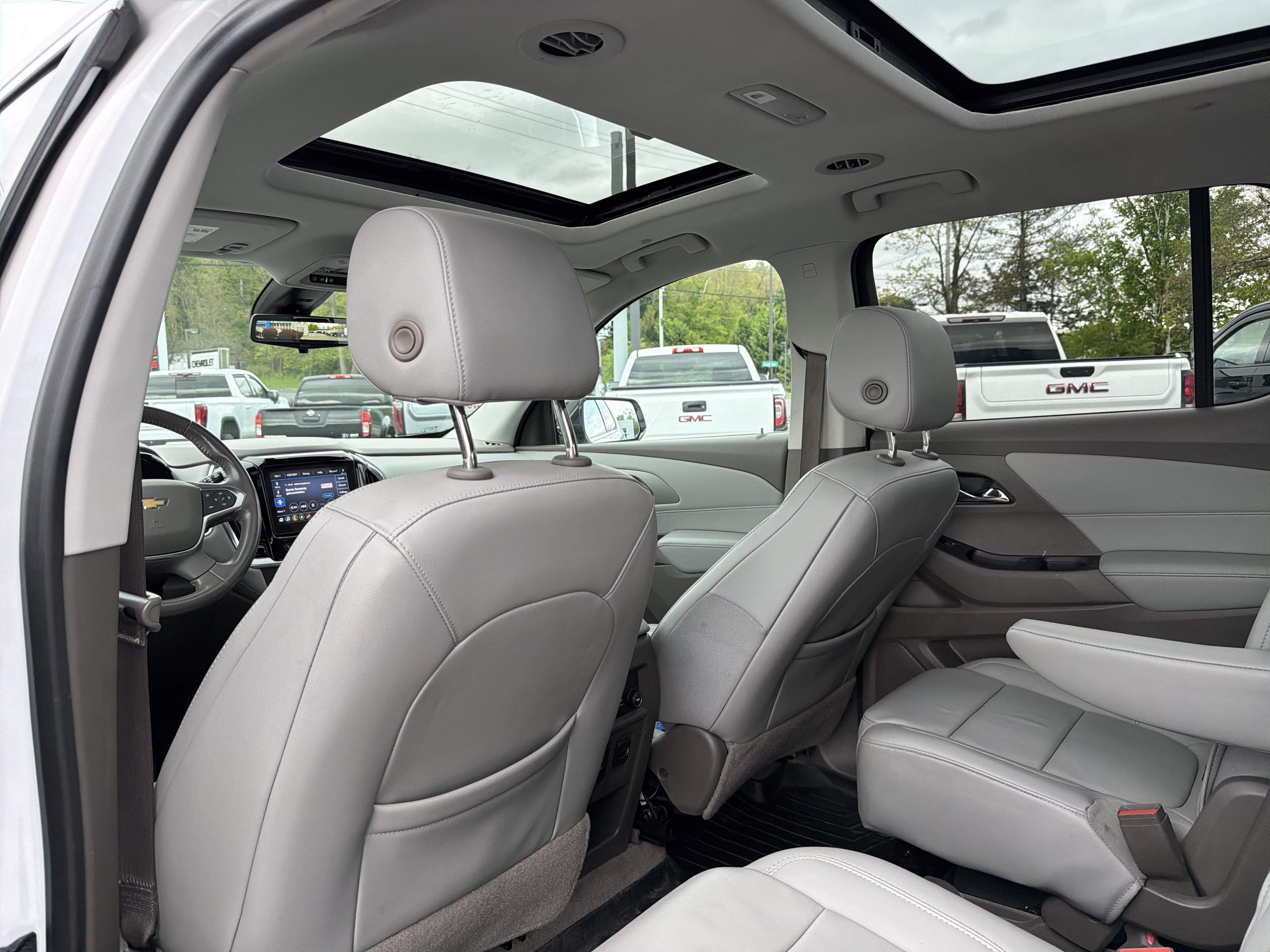2020 Chevrolet Traverse LT Leather