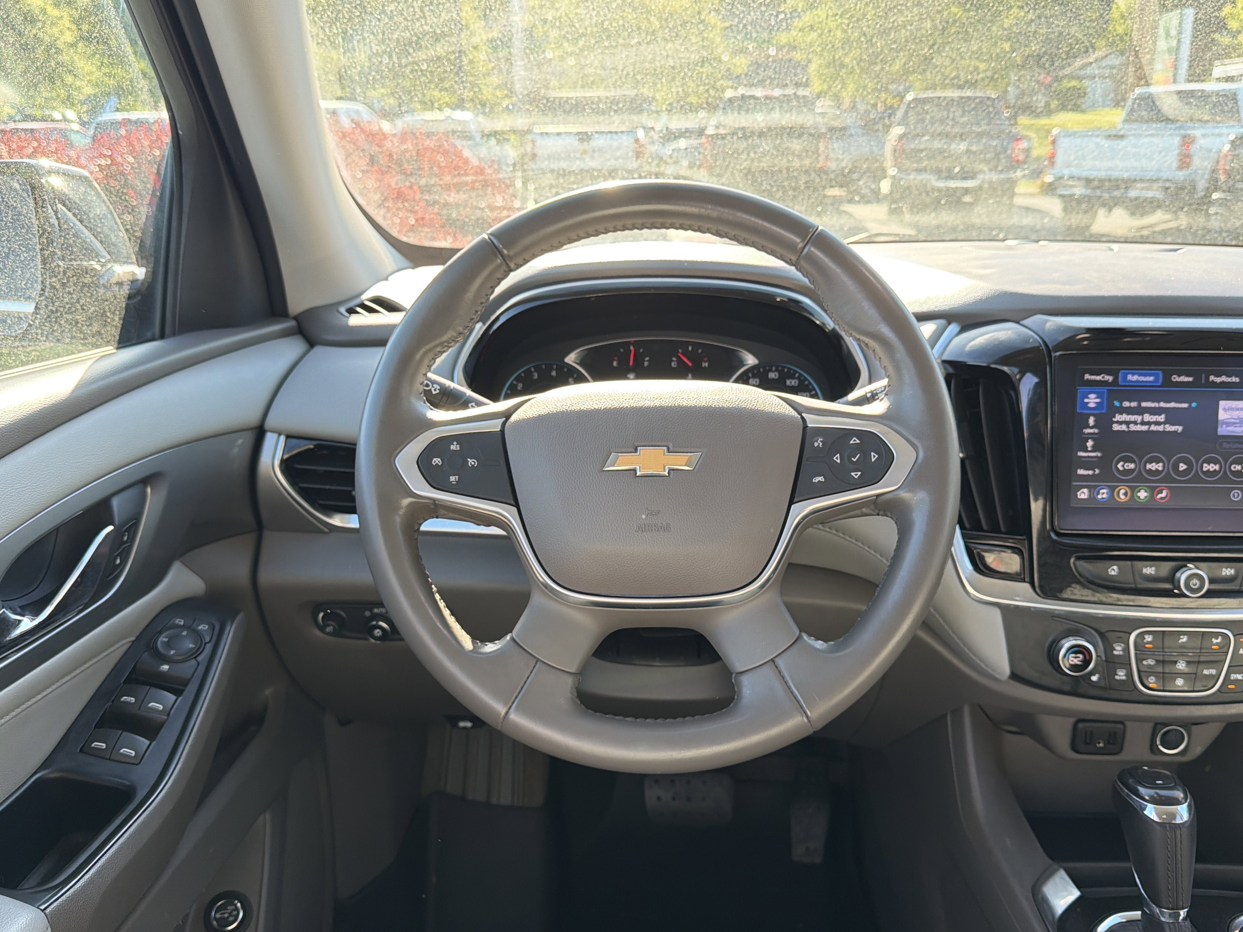 2020 Chevrolet Traverse LT Leather