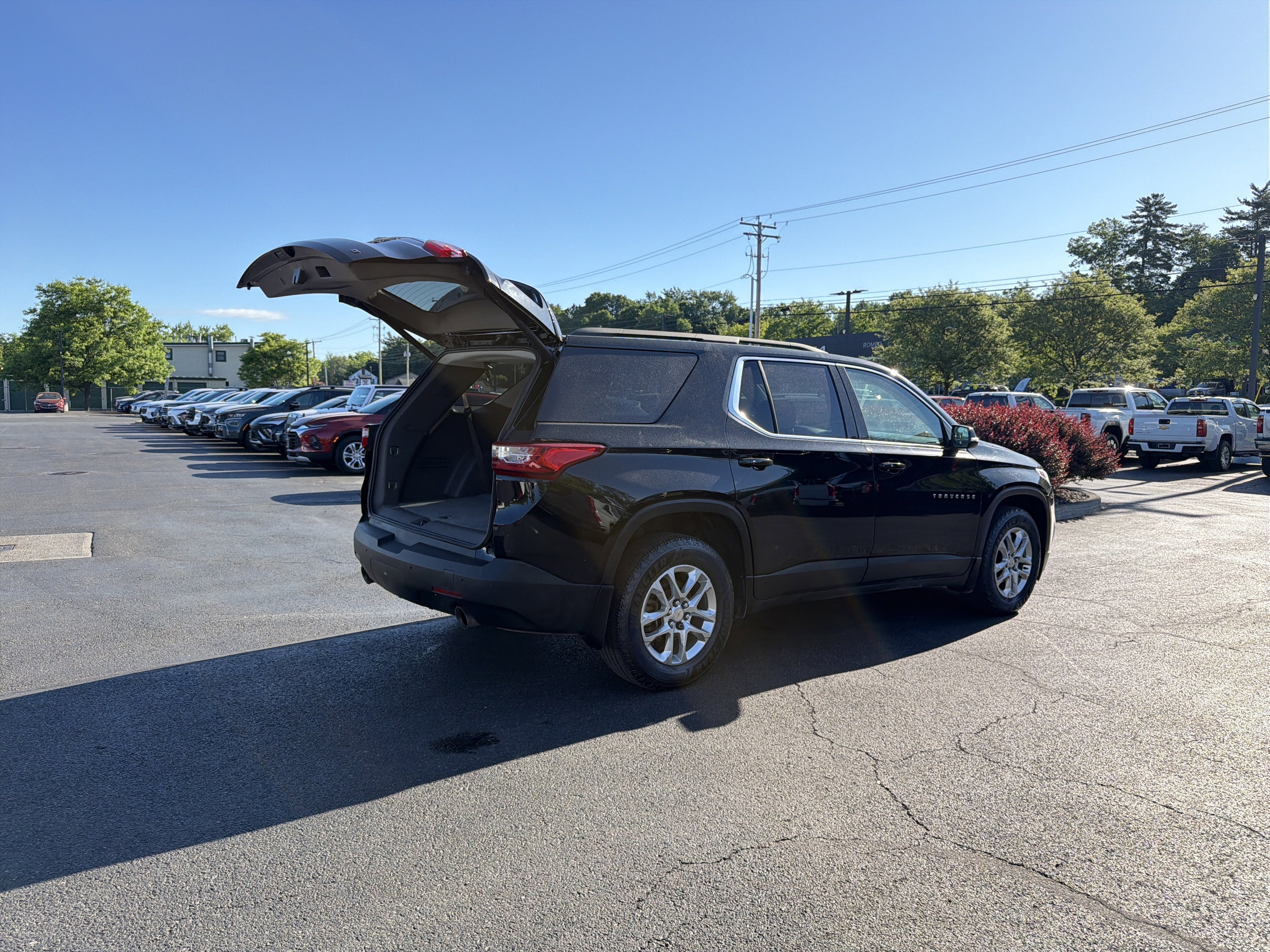 2020 Chevrolet Traverse LT Leather