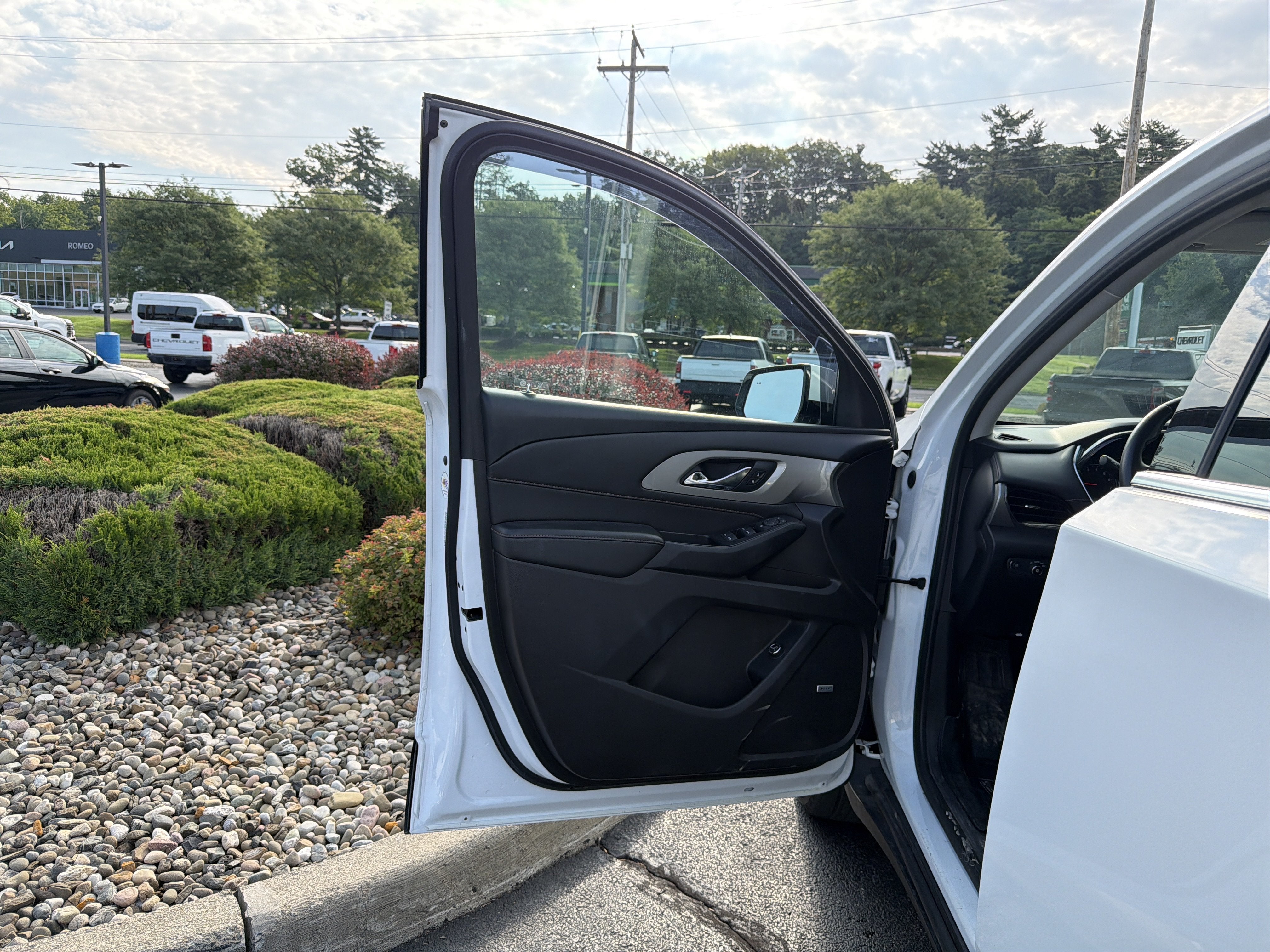 2020 Chevrolet Traverse LT Leather
