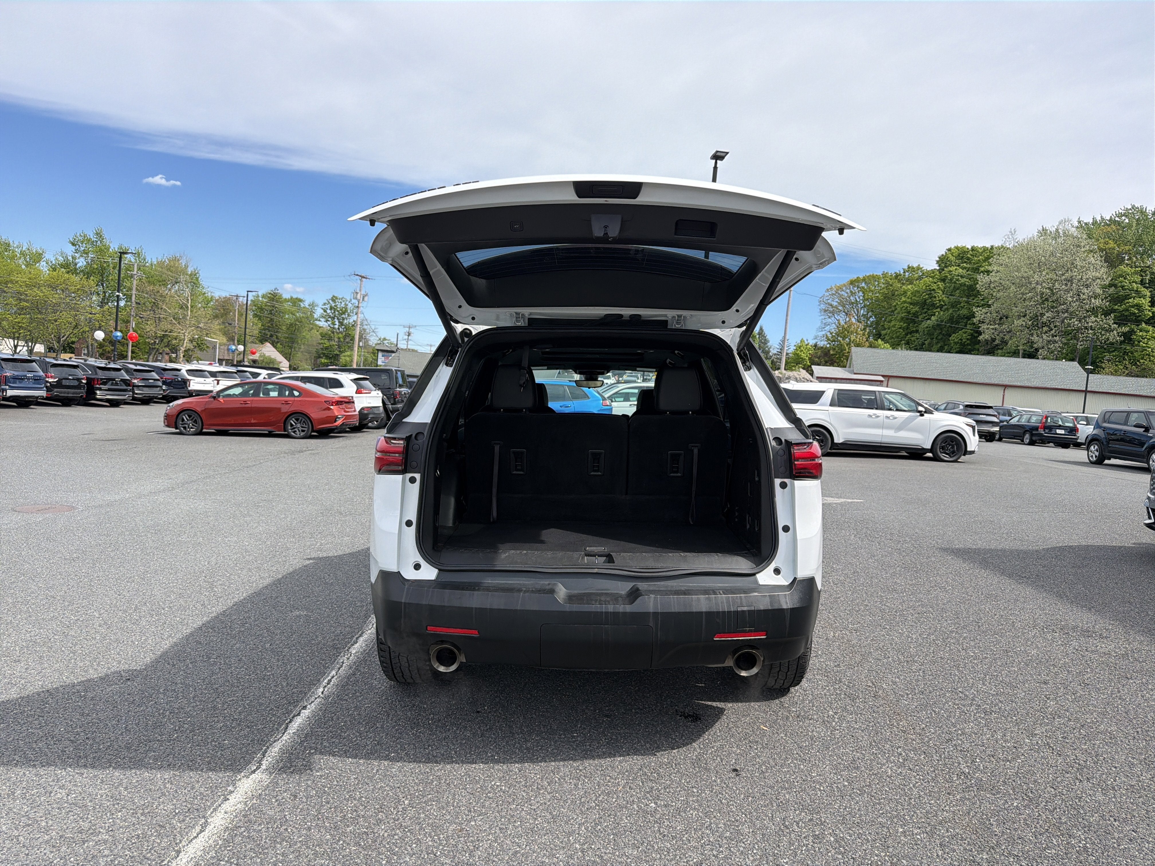 2023 Chevrolet Traverse RS