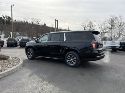 2022 Chevrolet Suburban LT