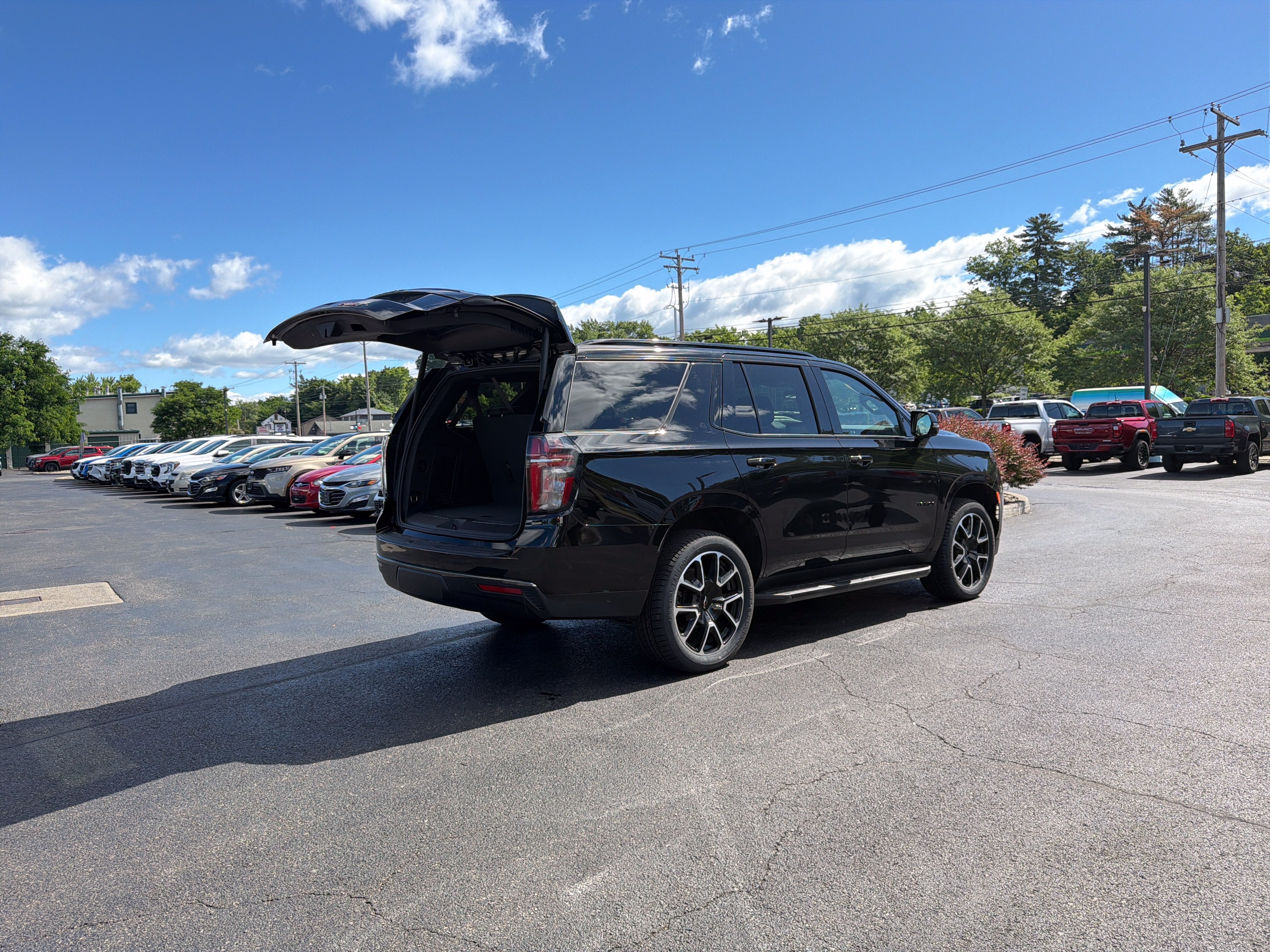 2022 Chevrolet Tahoe RST