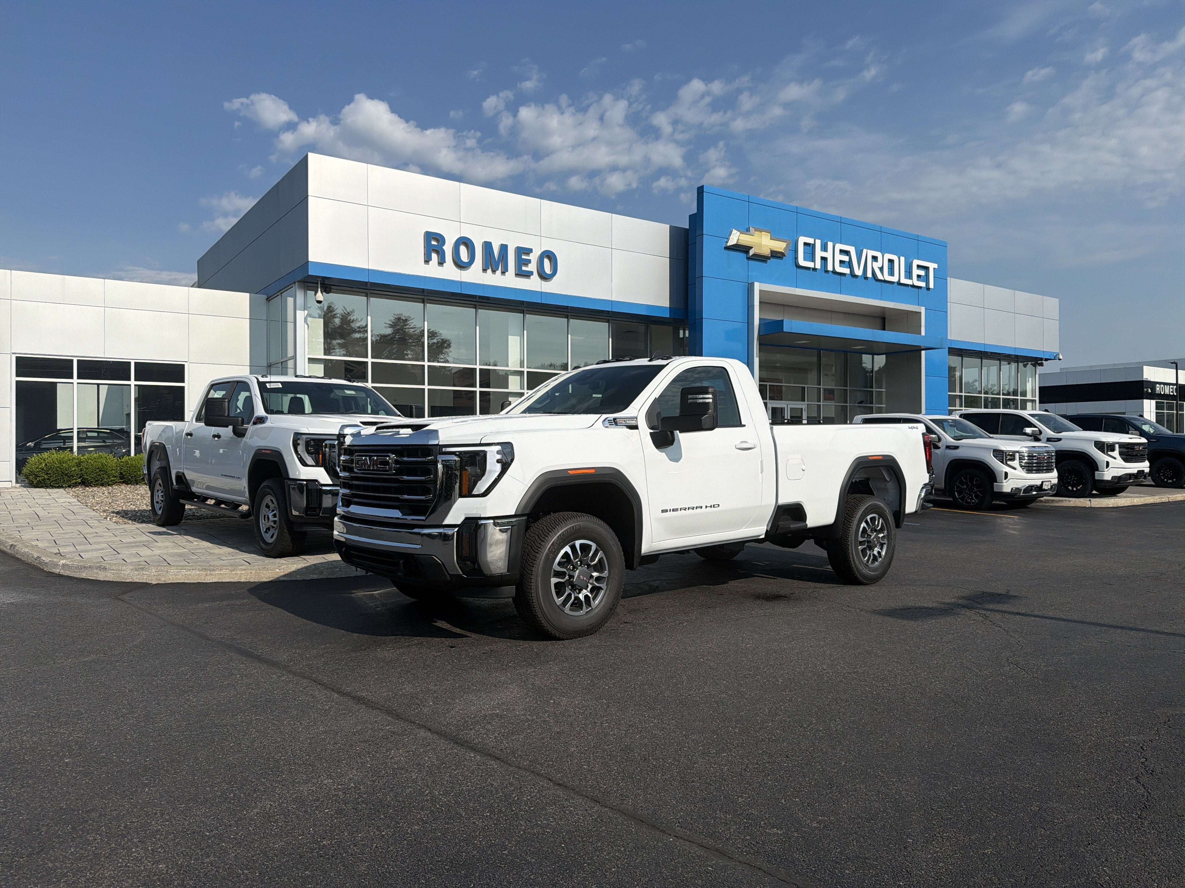 2026 GMC Sierra 3500 HD SLE