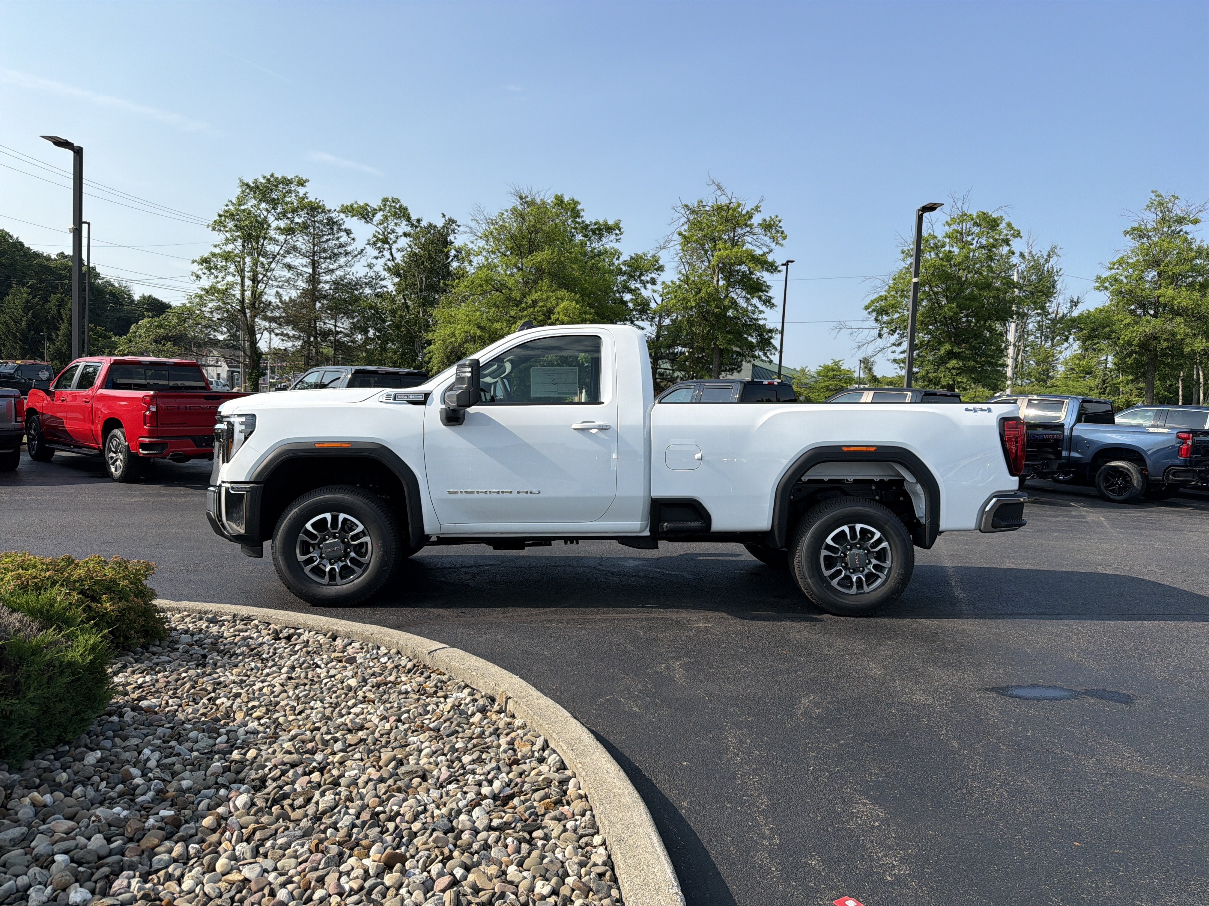 2026 GMC Sierra 3500 HD SLE