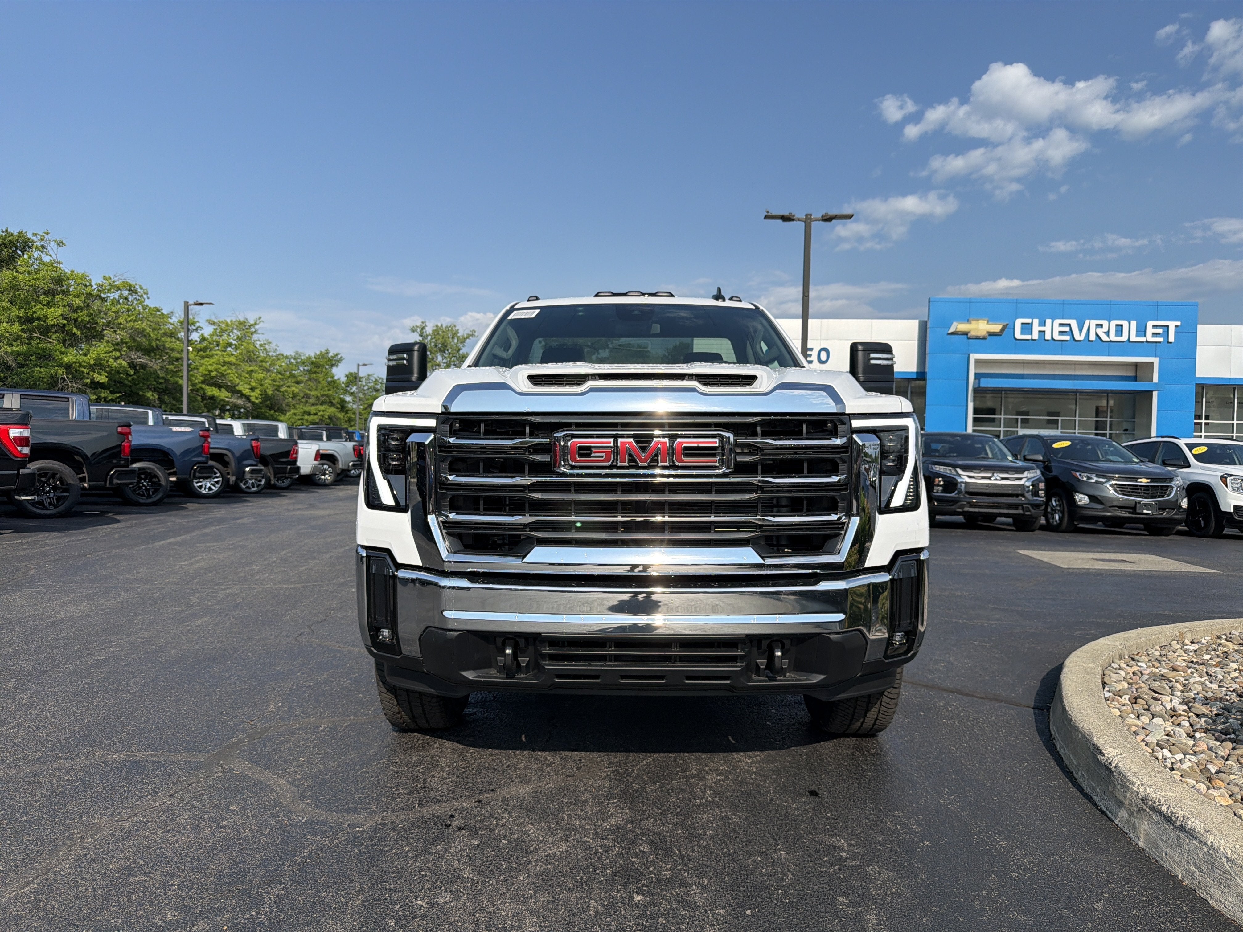 2026 GMC Sierra 3500 HD SLE