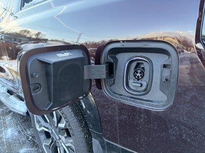 2025 GMC Sierra EV Max Range Denali