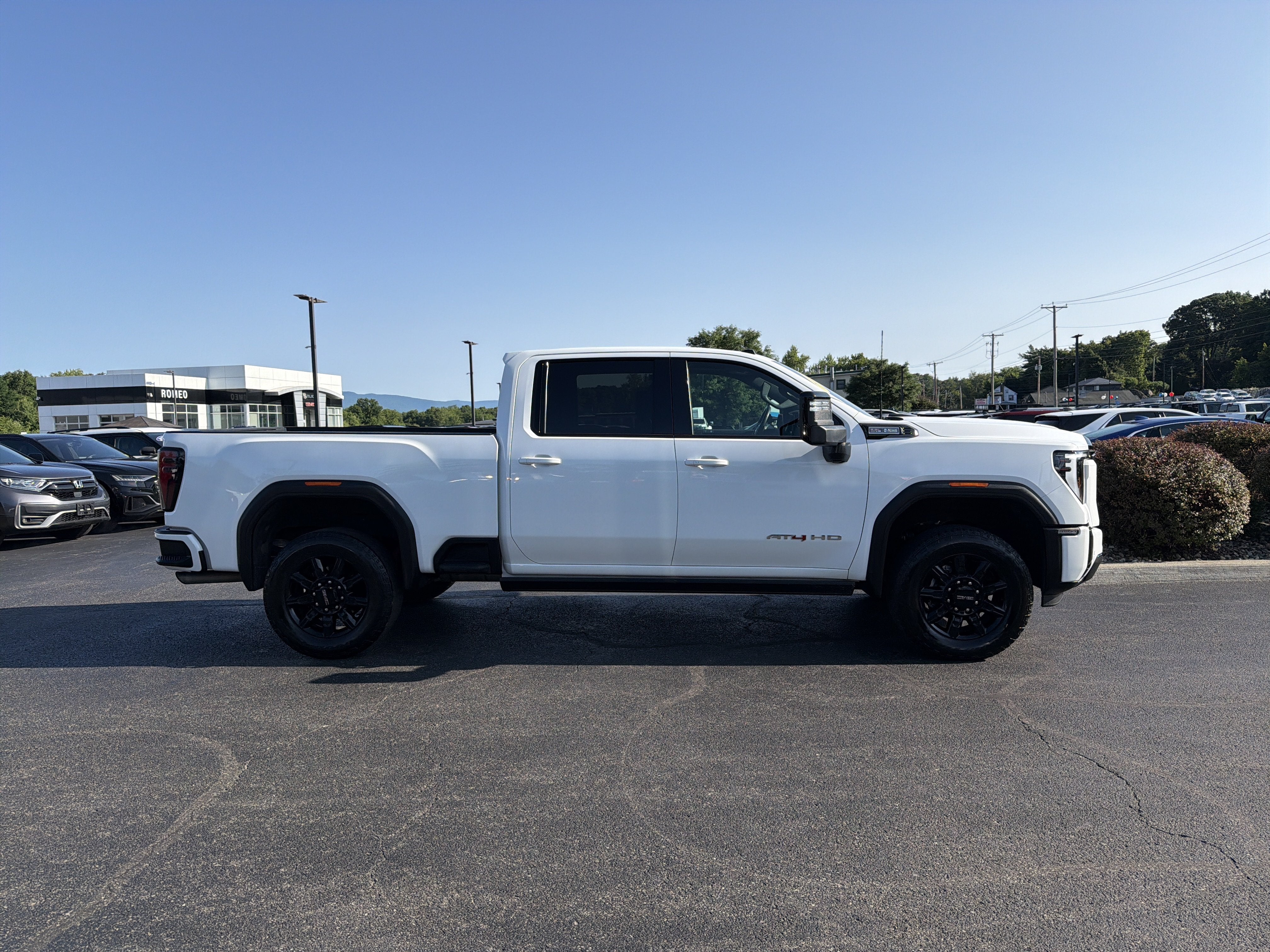 2024 GMC Sierra 2500 HD AT4