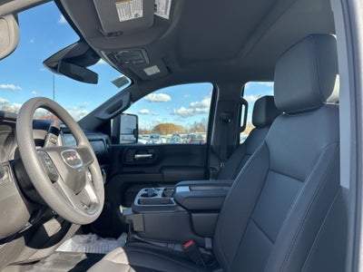 2025 GMC Sierra 2500 HD Pro