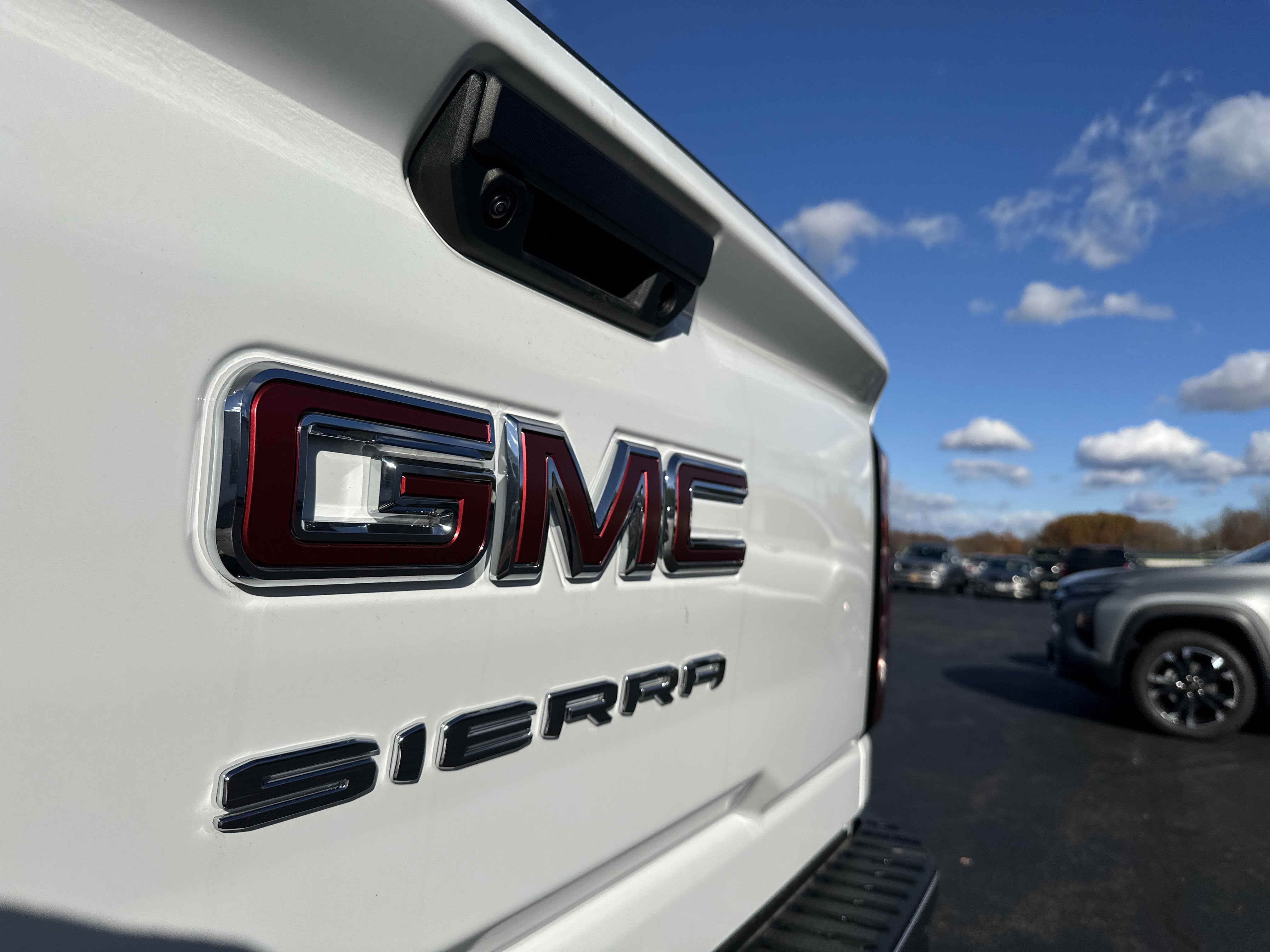 2025 GMC Sierra 2500 HD Pro