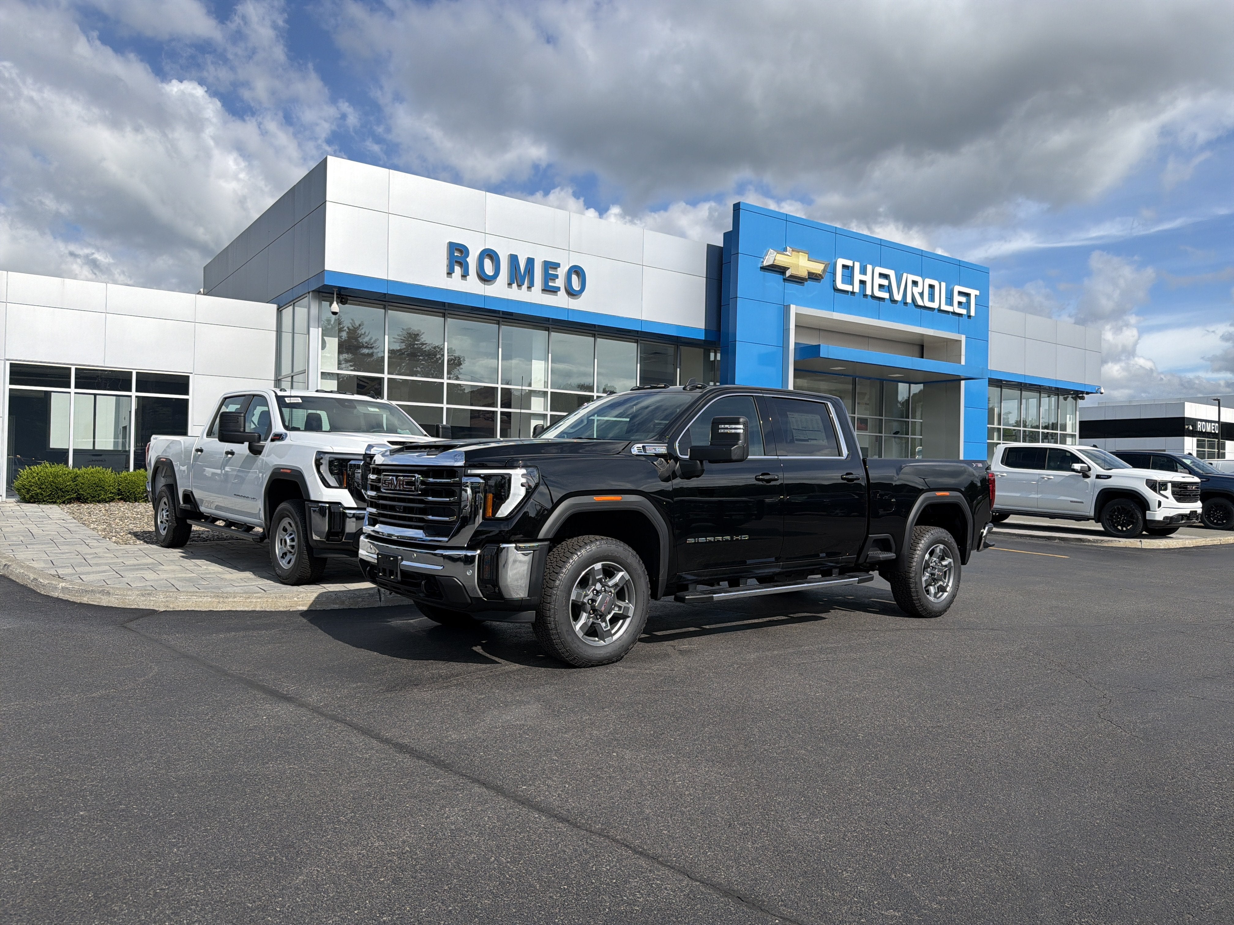 2026 GMC Sierra 2500 HD SLE