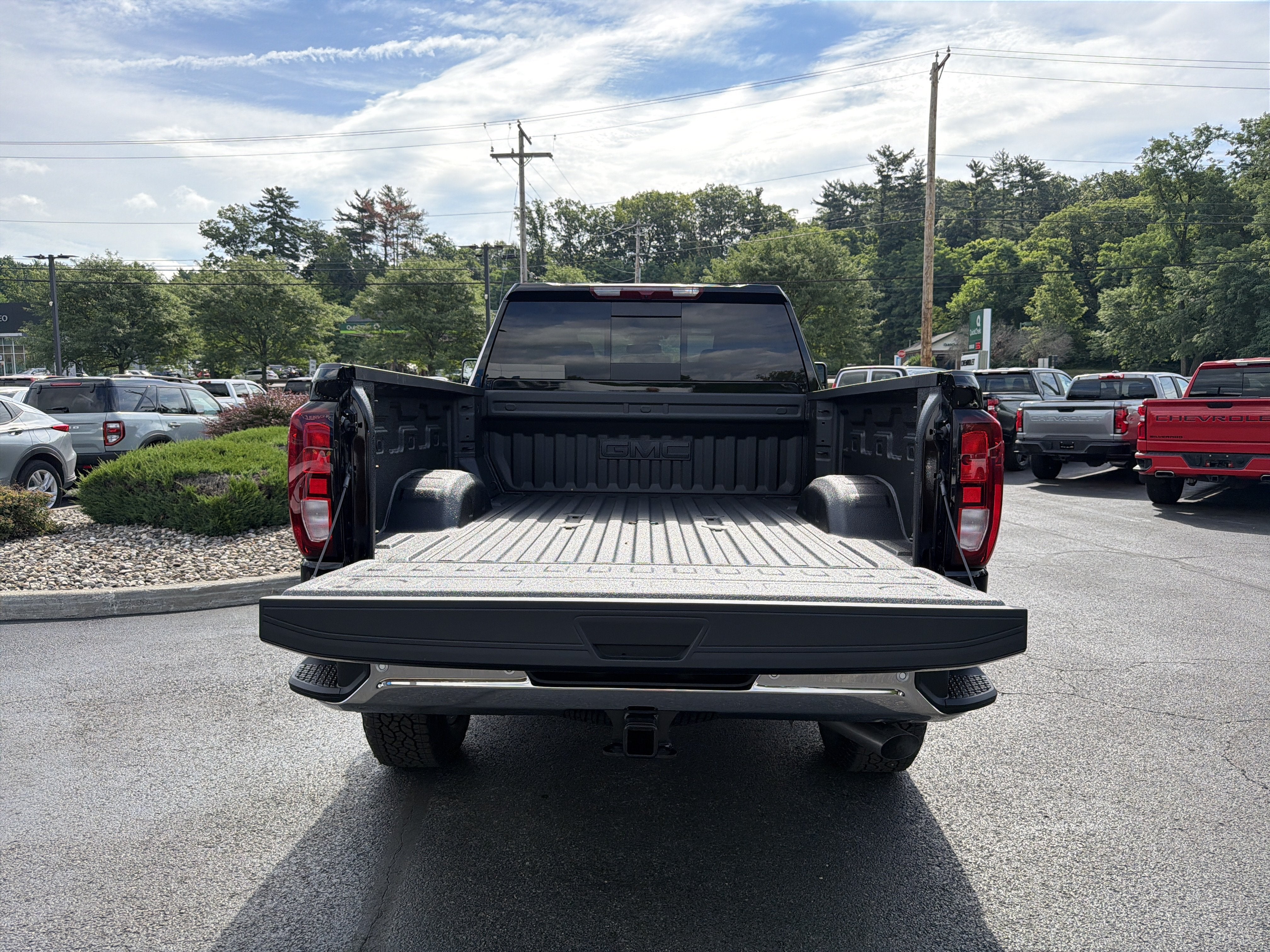 2026 GMC Sierra 2500 HD SLE
