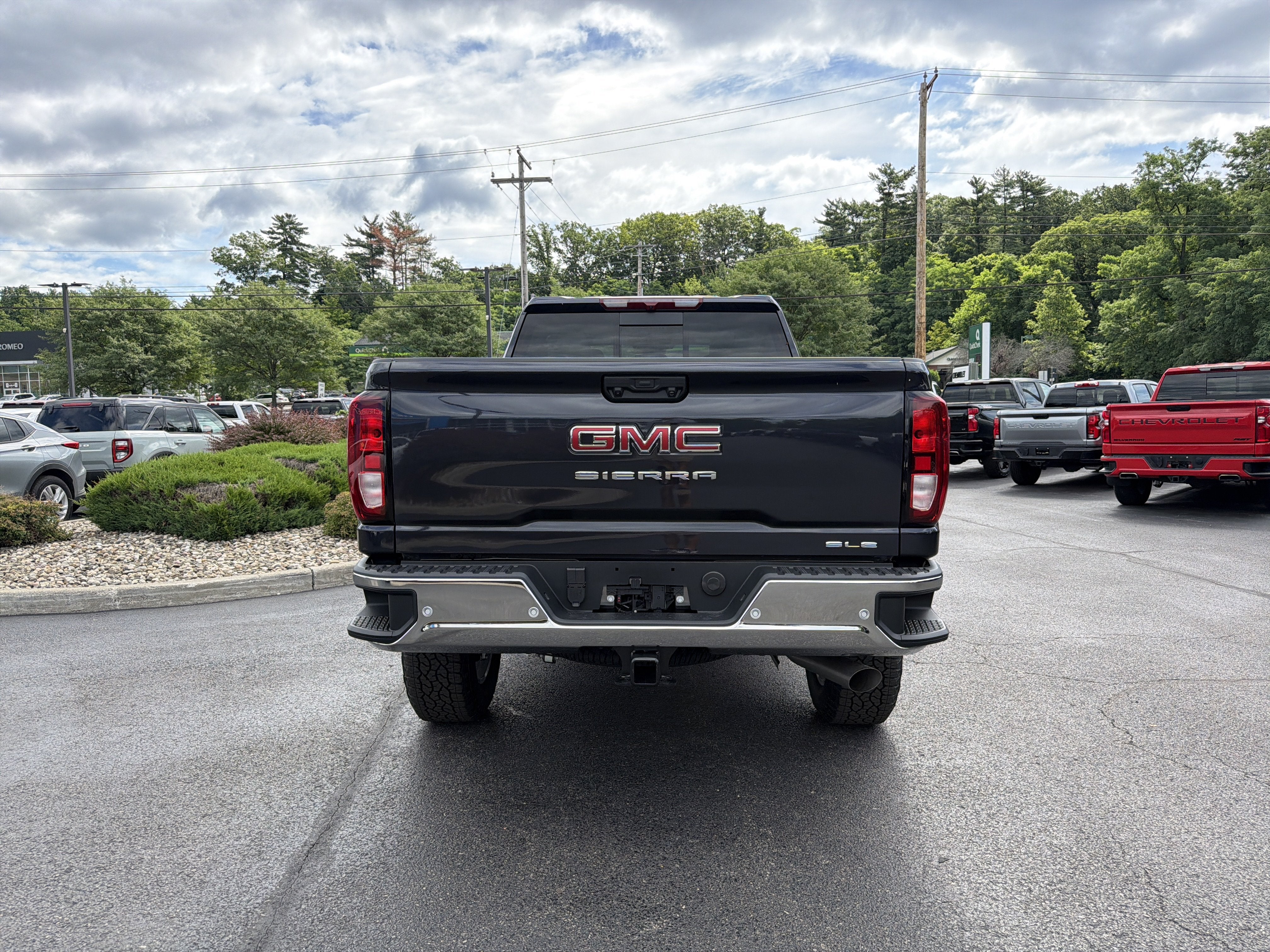 2026 GMC Sierra 2500 HD SLE