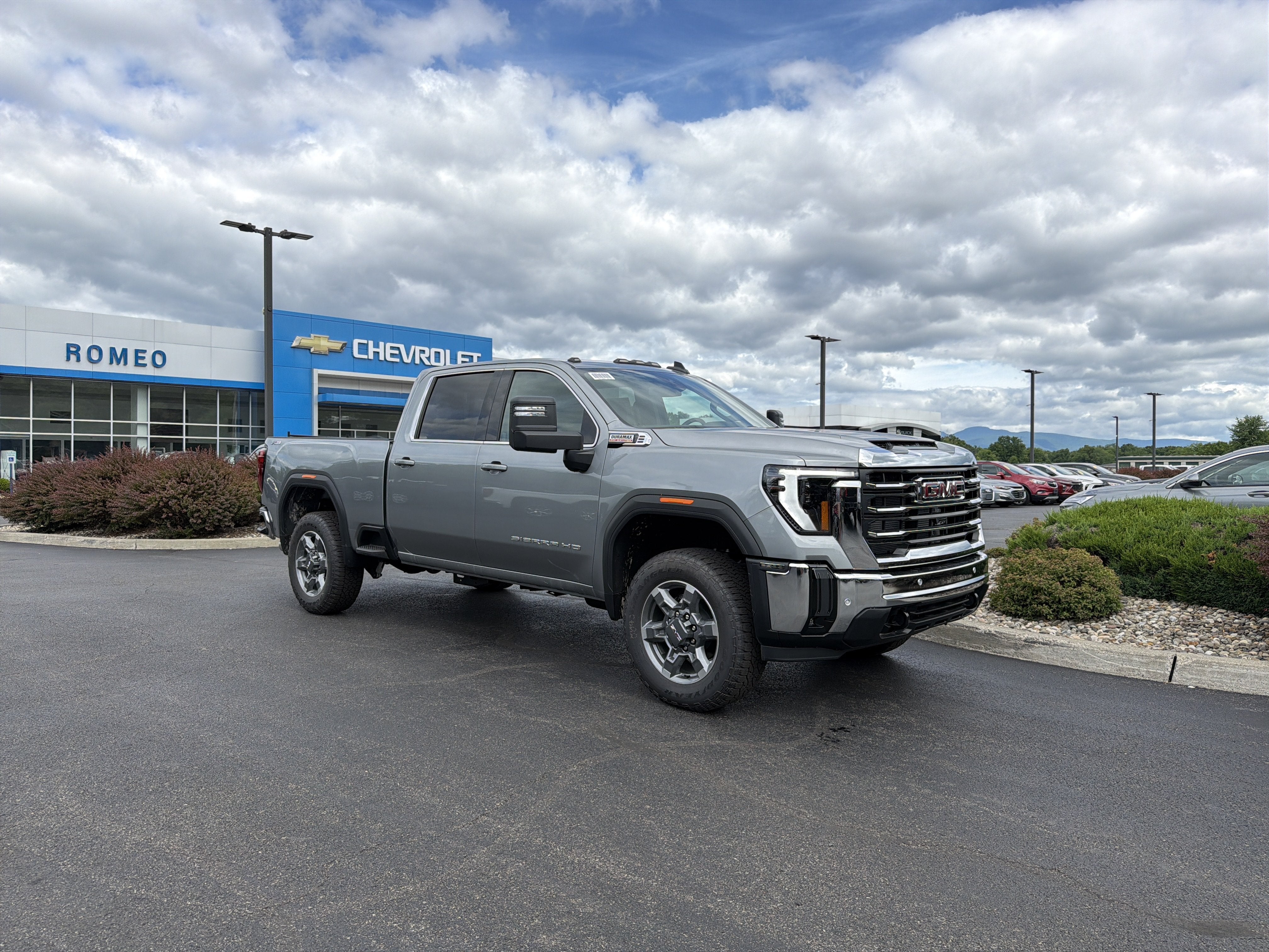 2026 GMC Sierra 2500 HD SLE