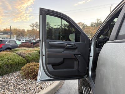 2025 GMC Sierra 3500 HD AT4