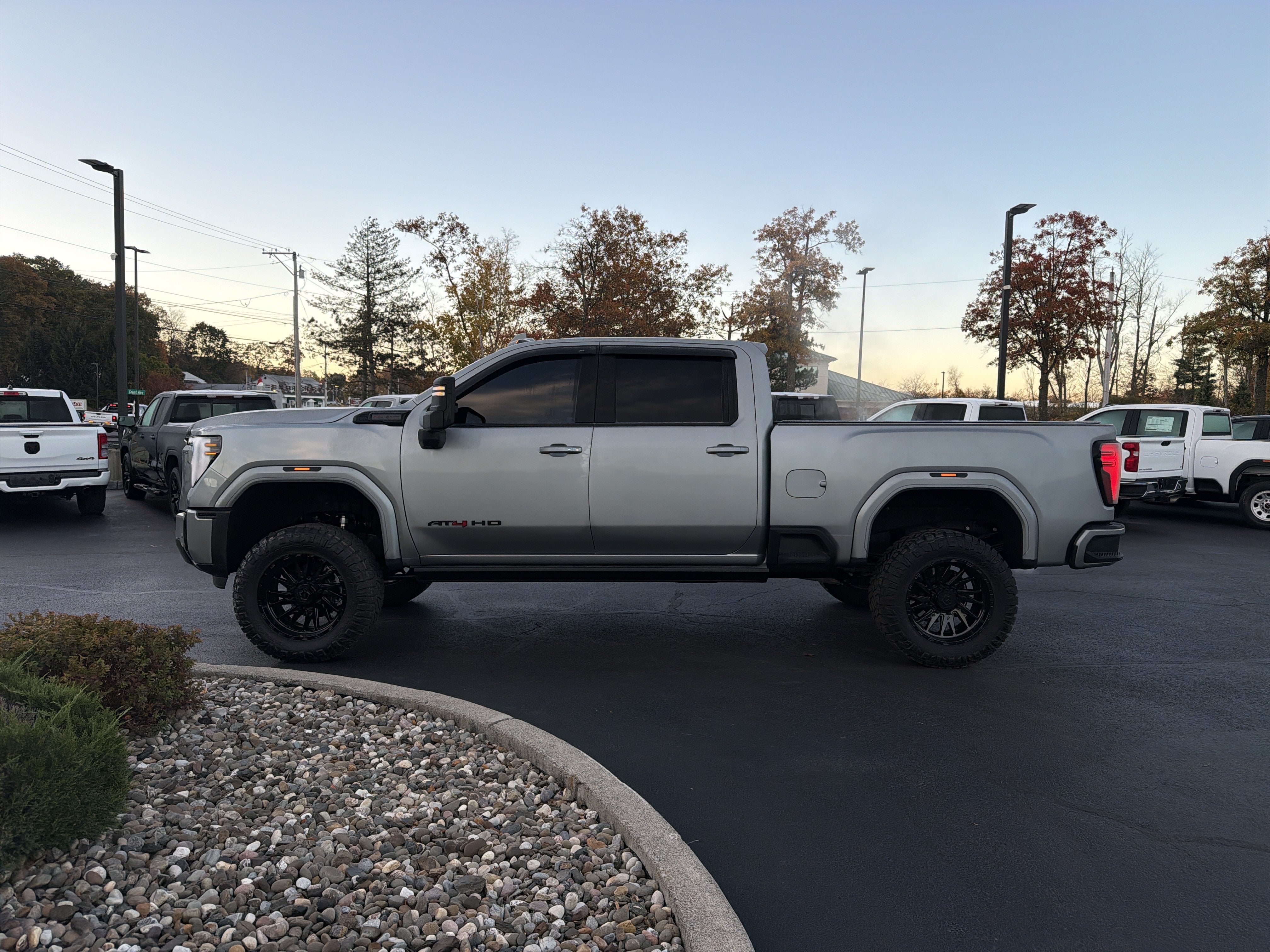 2025 GMC Sierra 3500 HD AT4