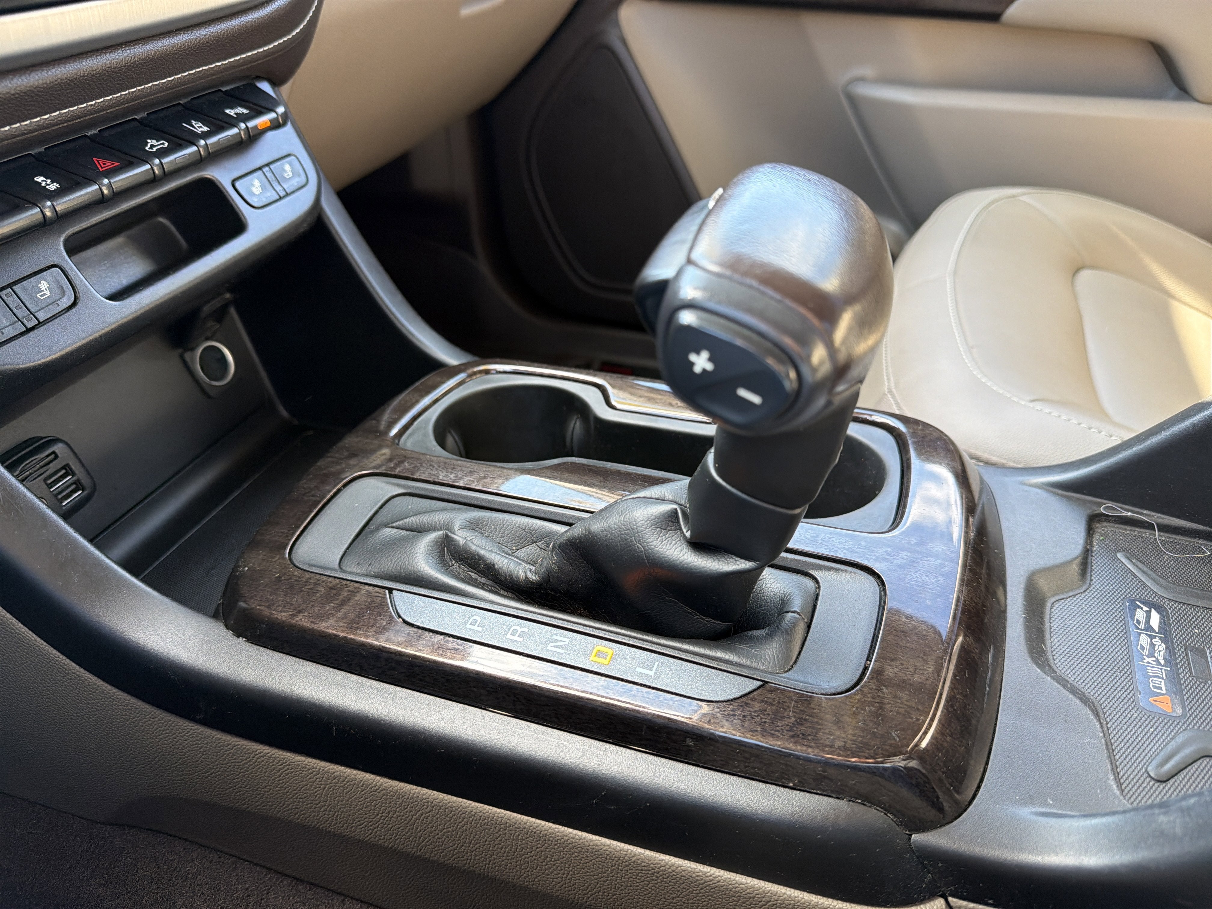2020 GMC Canyon 4WD SLT