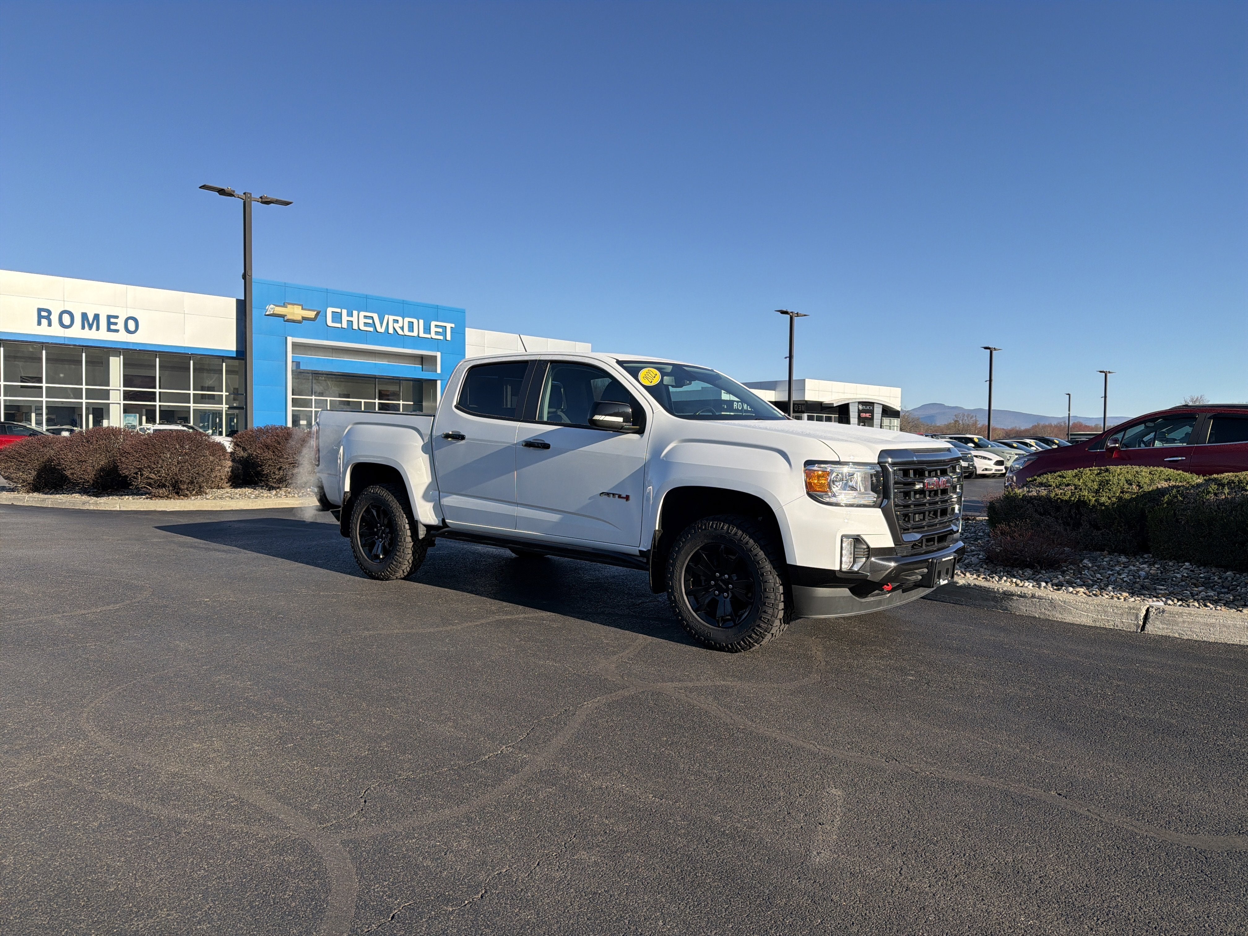 2022 GMC Canyon AT4 - Leather